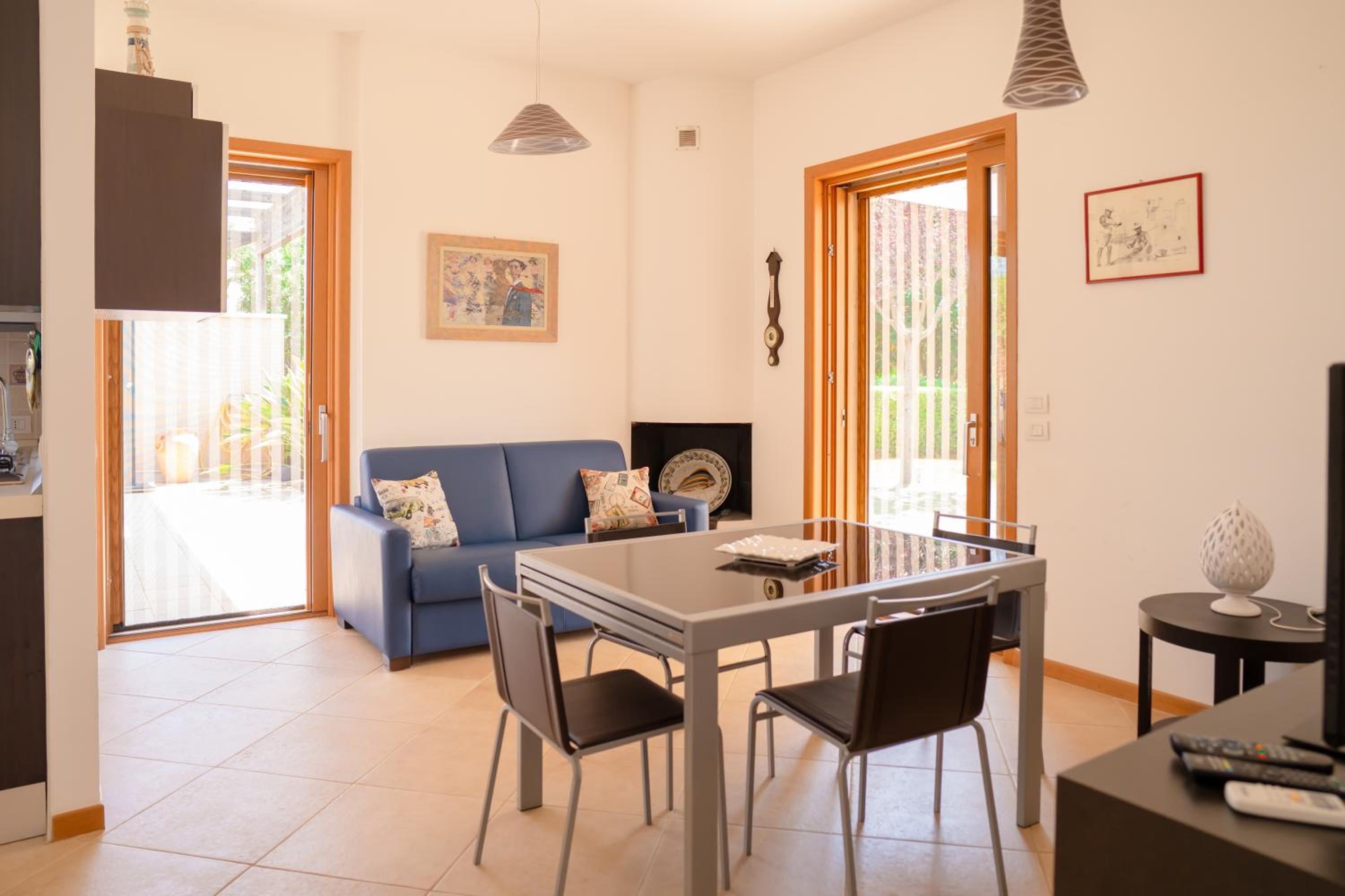 Villa Rosa - Holiday Home view 3