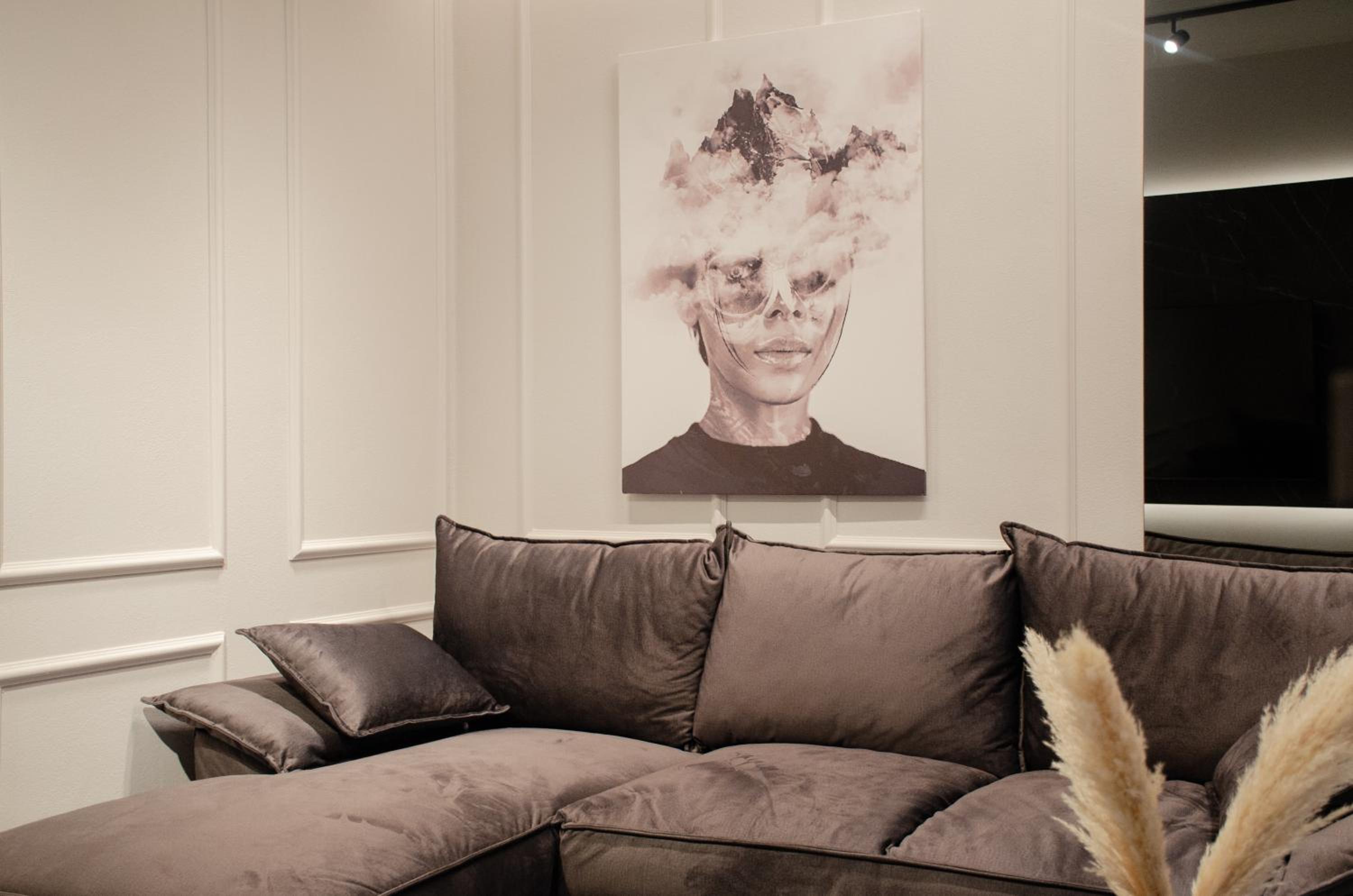 ROYAL Luxury Suite photo 5