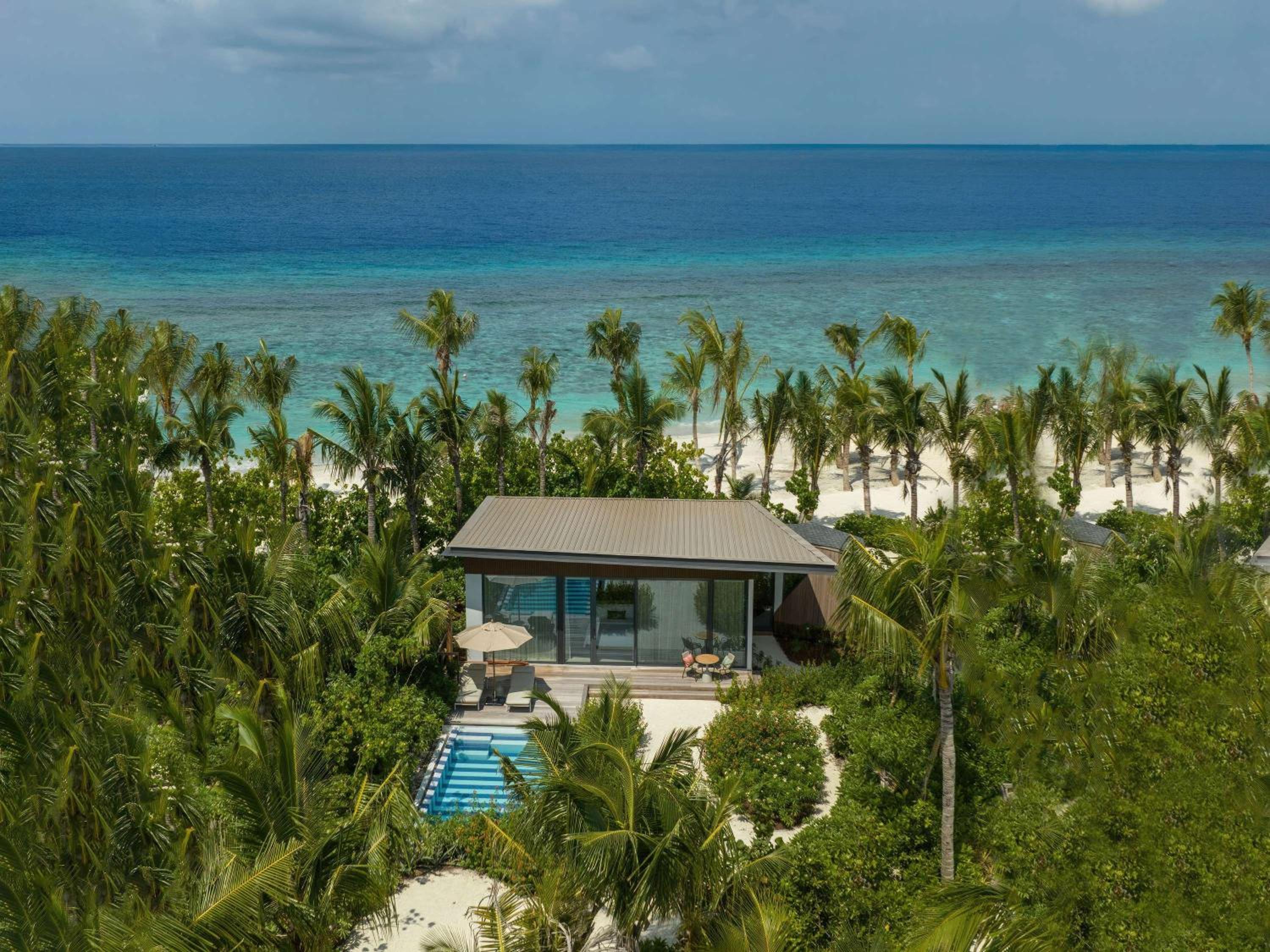 SO/ Maldives