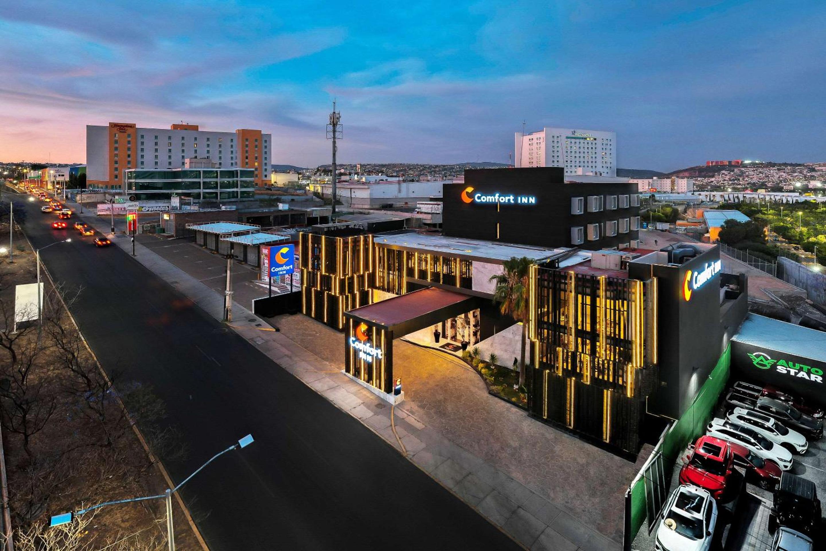 Hotel Comfort Inn Queretaro Tecnologico - Image 1