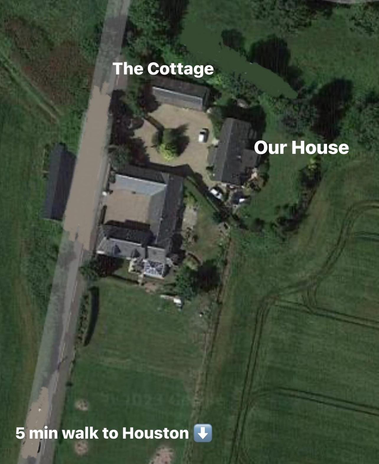 Peterswell Holiday Cottage