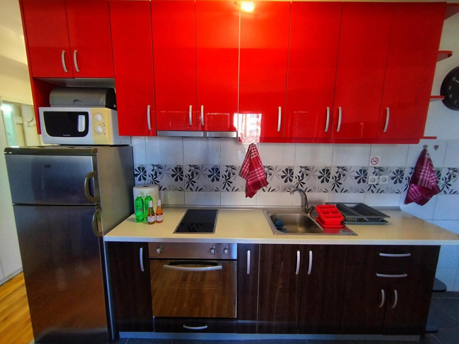Labino Apartments 1 Red Passion view 3
