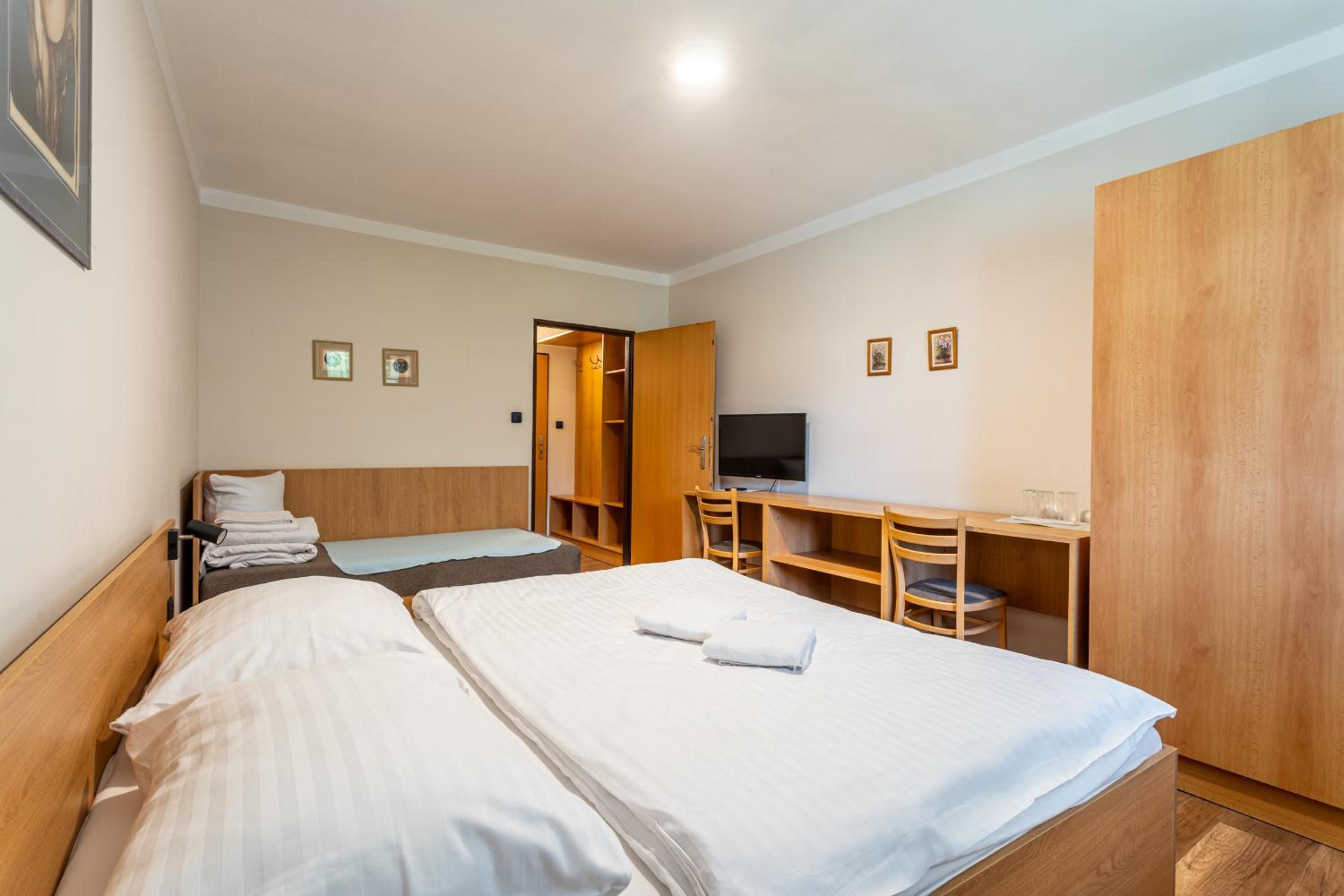 Houda Bouda - Penzion & Apartmány
