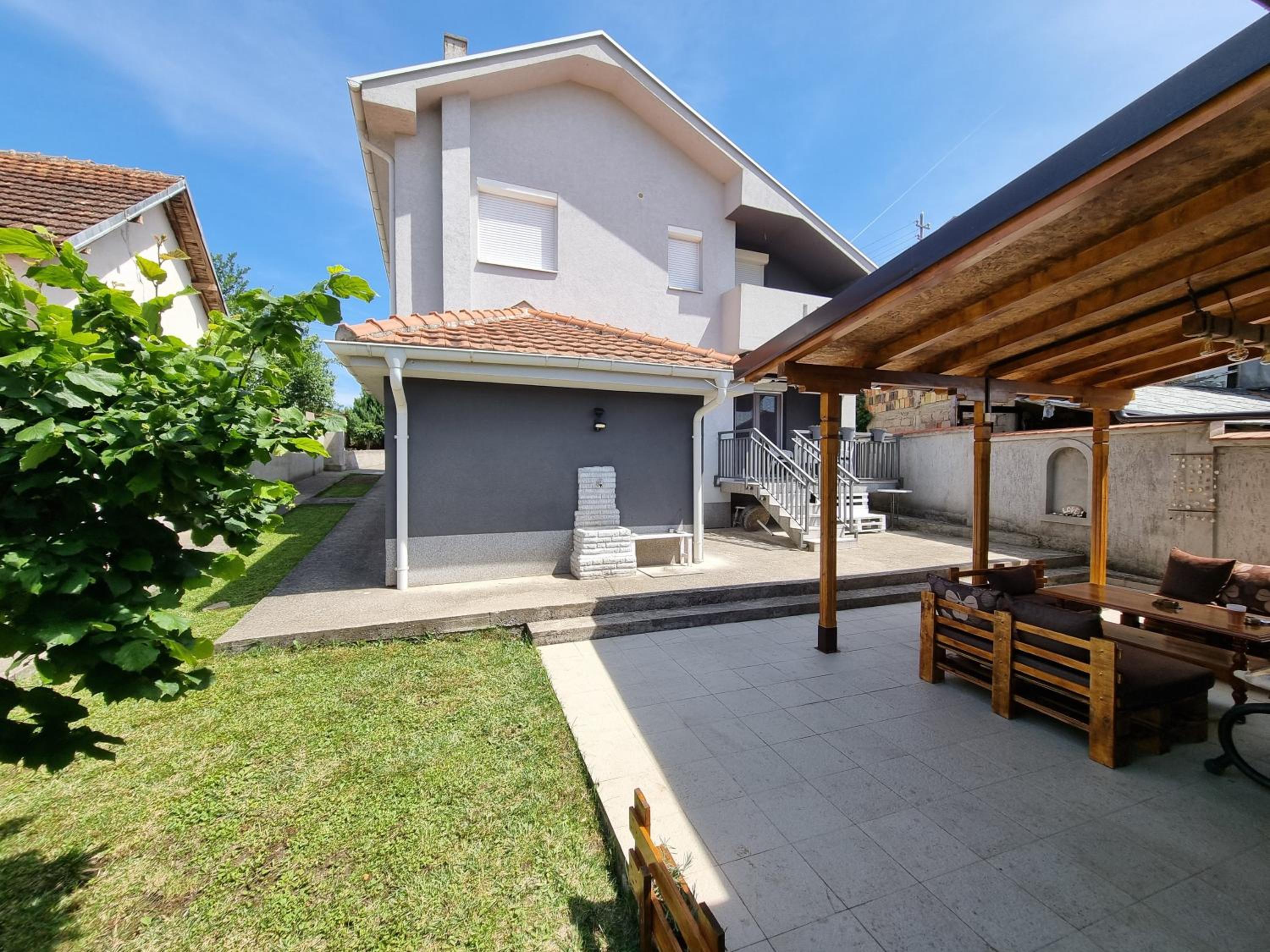Vila MINJA
