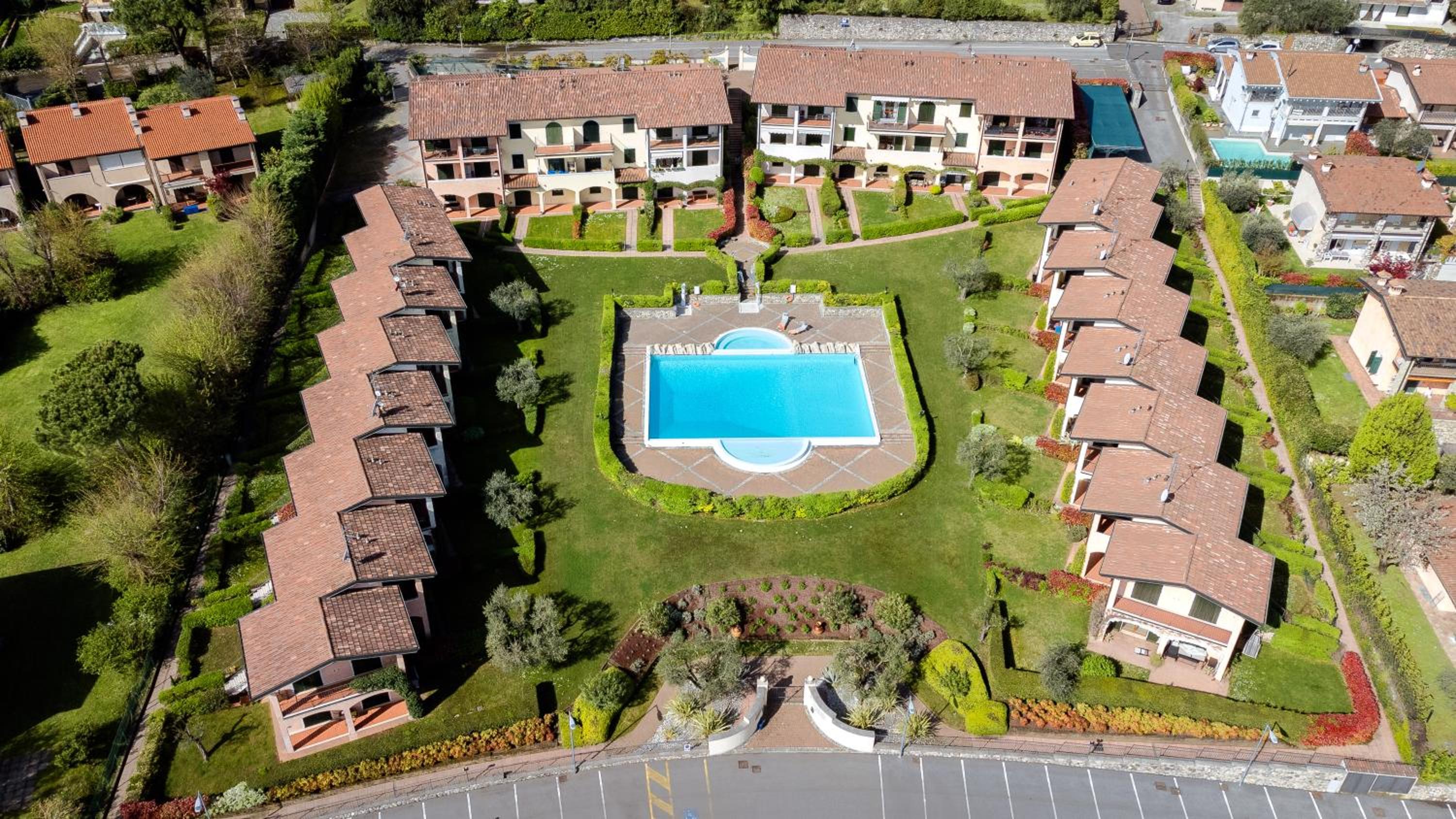 Piscina + condizionatore + vista lago view 3