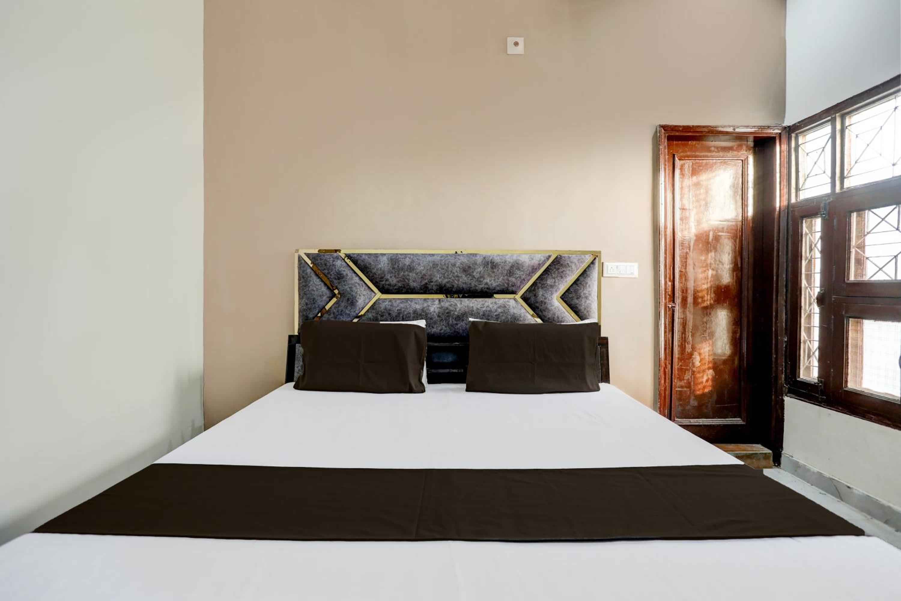 Hotel O The Happy Homestay