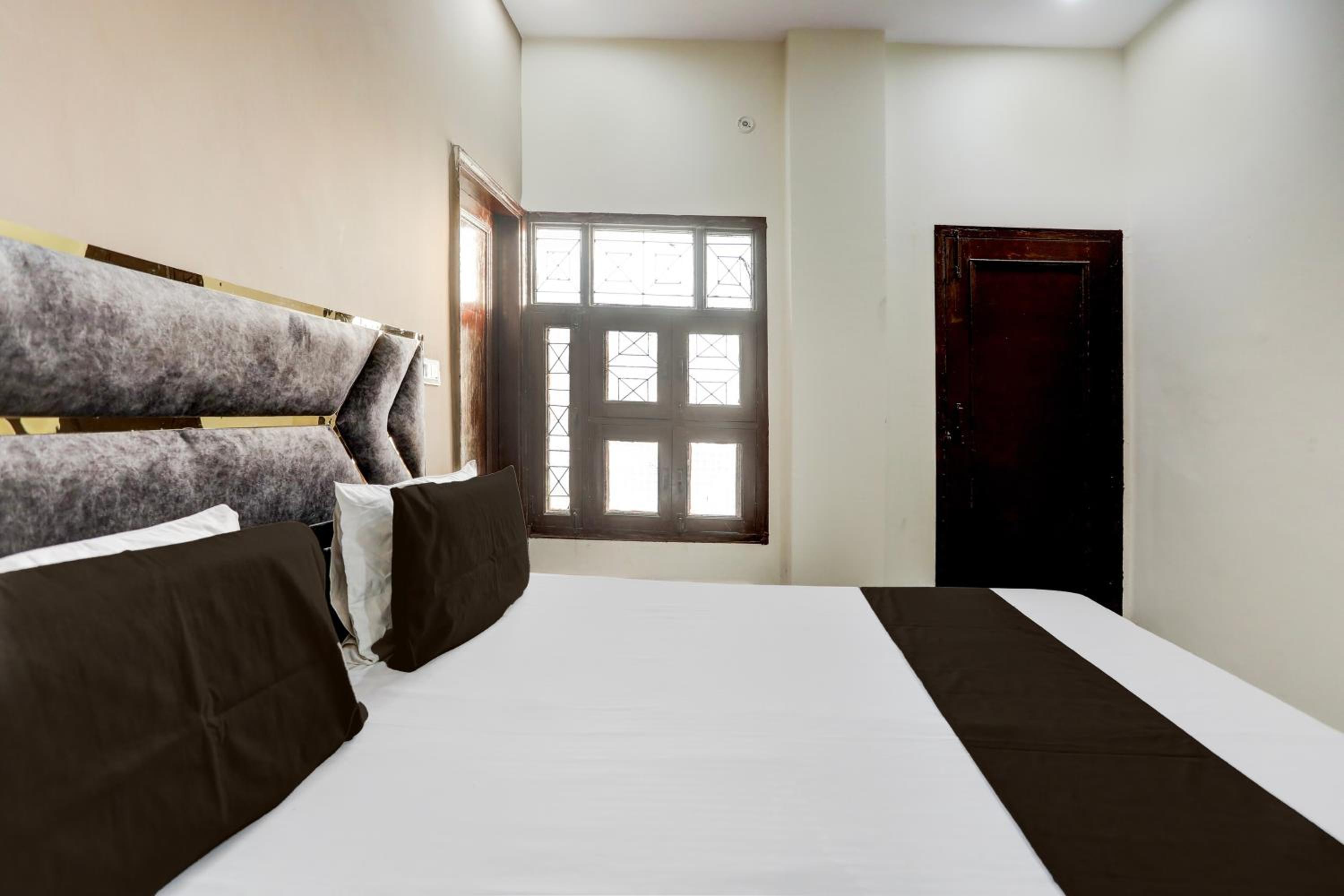 Hotel O The Happy Homestay