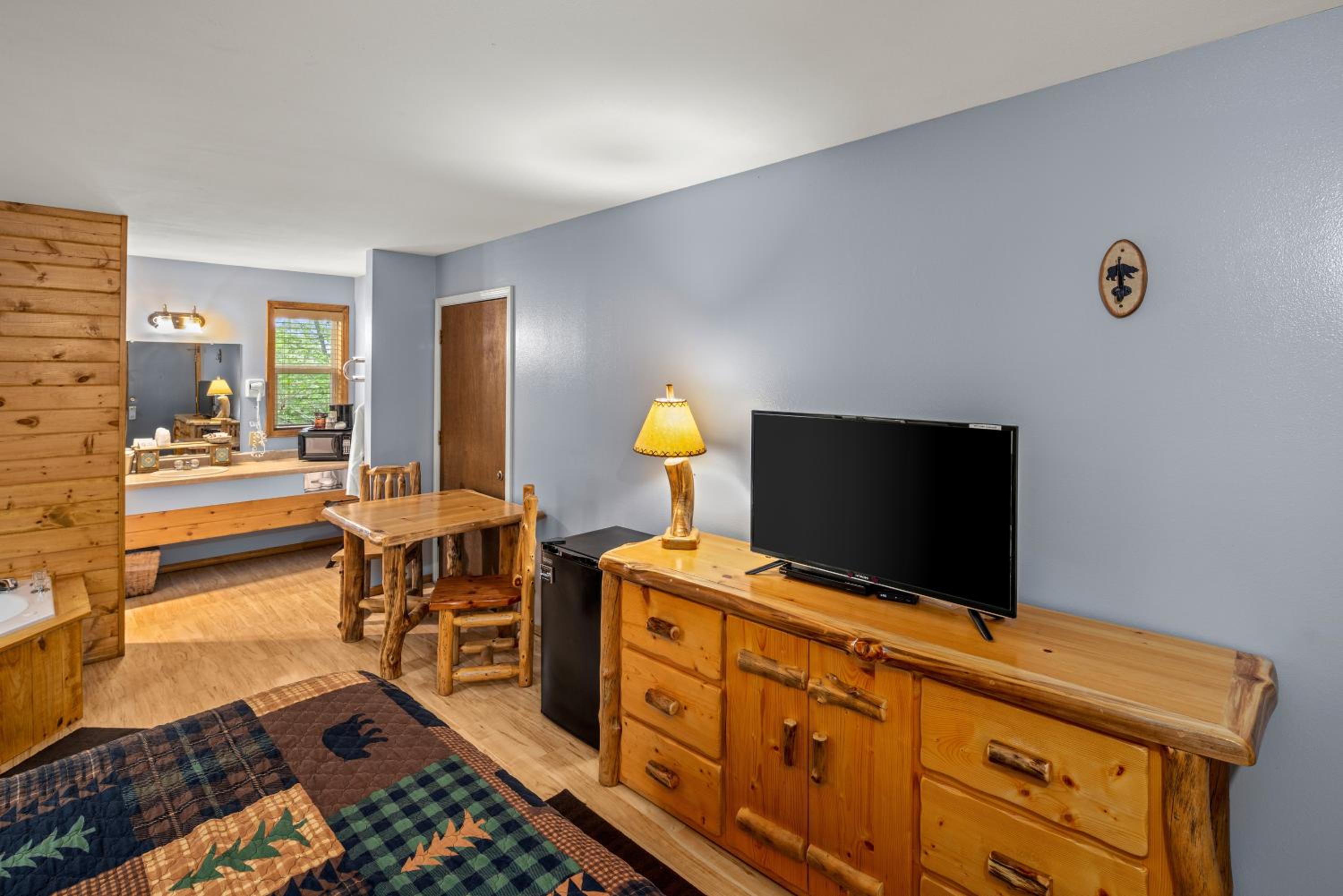 The Lookout Lodge
