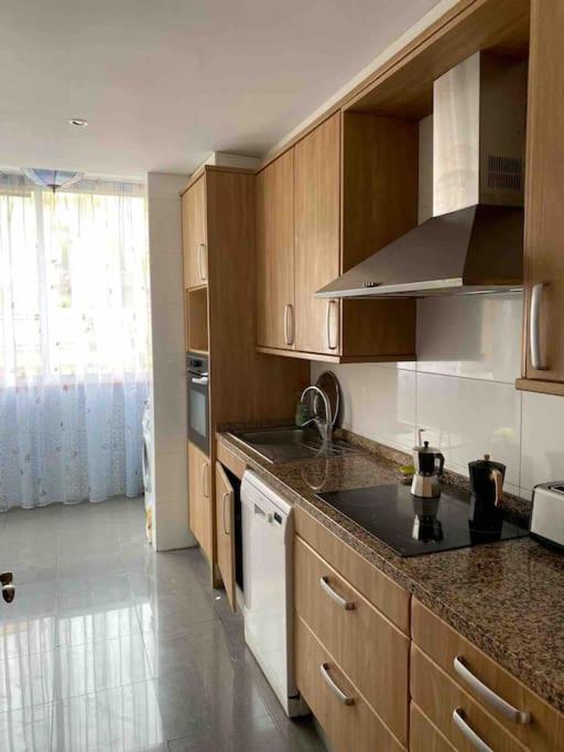 Oceanview Apartment with Garden and BBQ zone