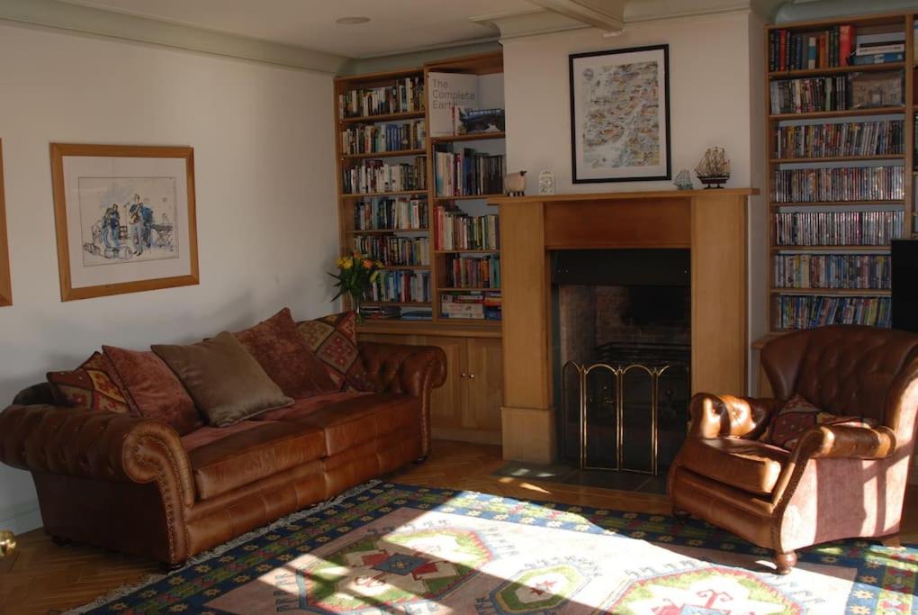 Ballimore Farm Estate - House with heated pool view 2