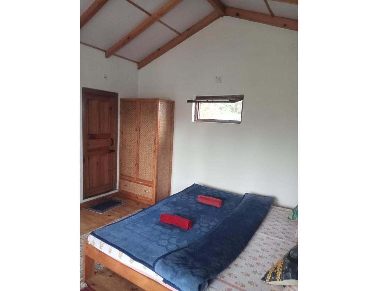 Hotel Bisht Guest House, Almora view 3