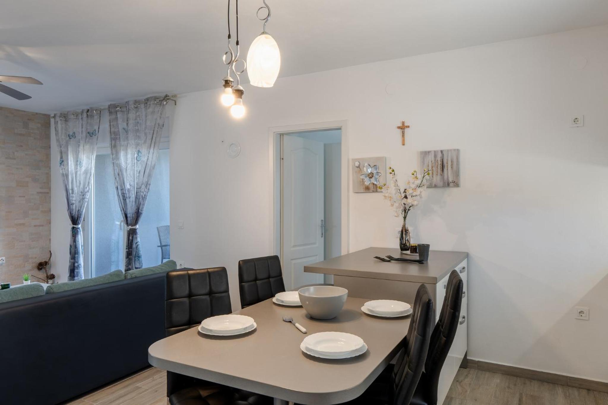 Apartments Horjan