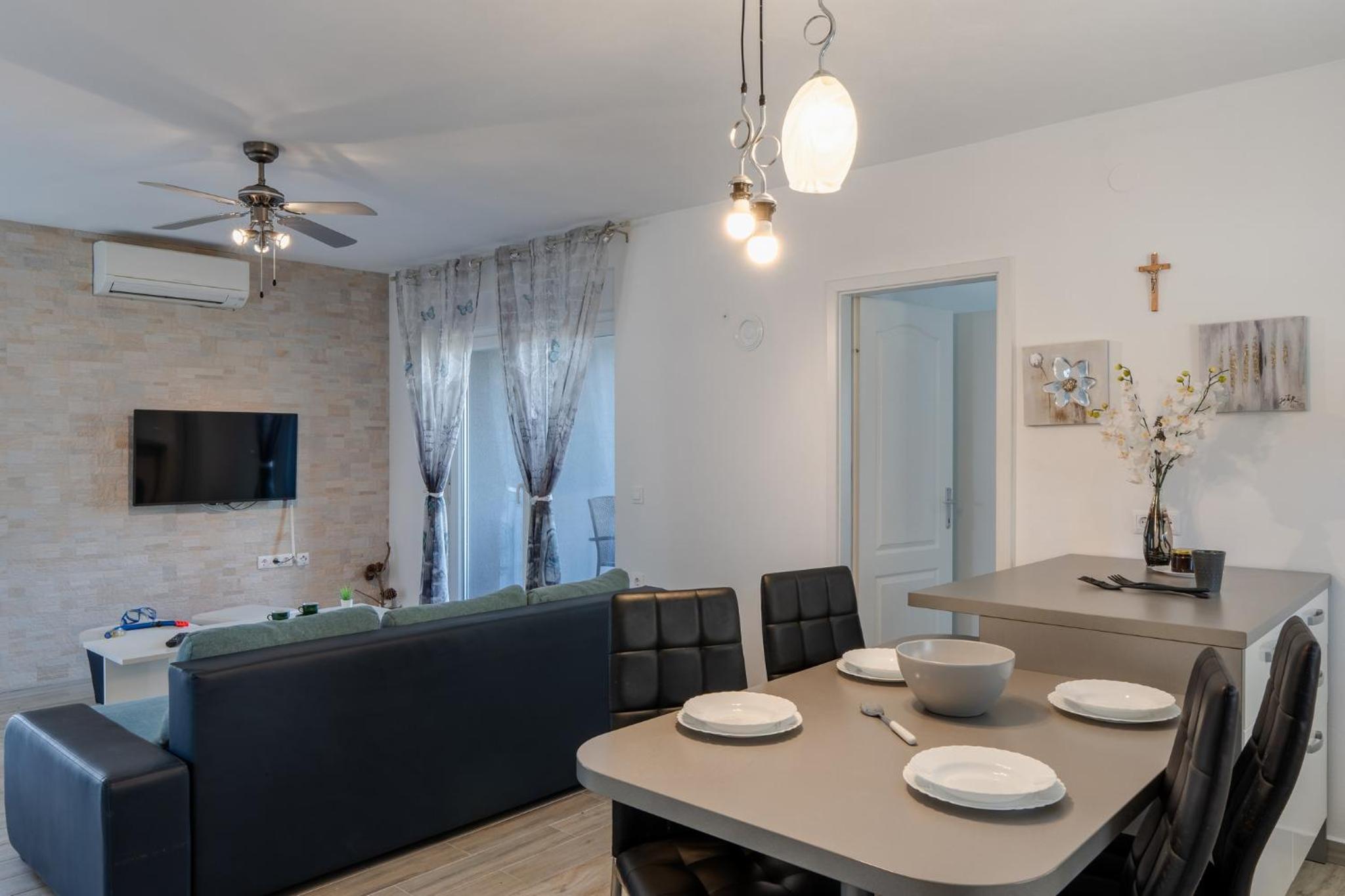 Apartments Horjan