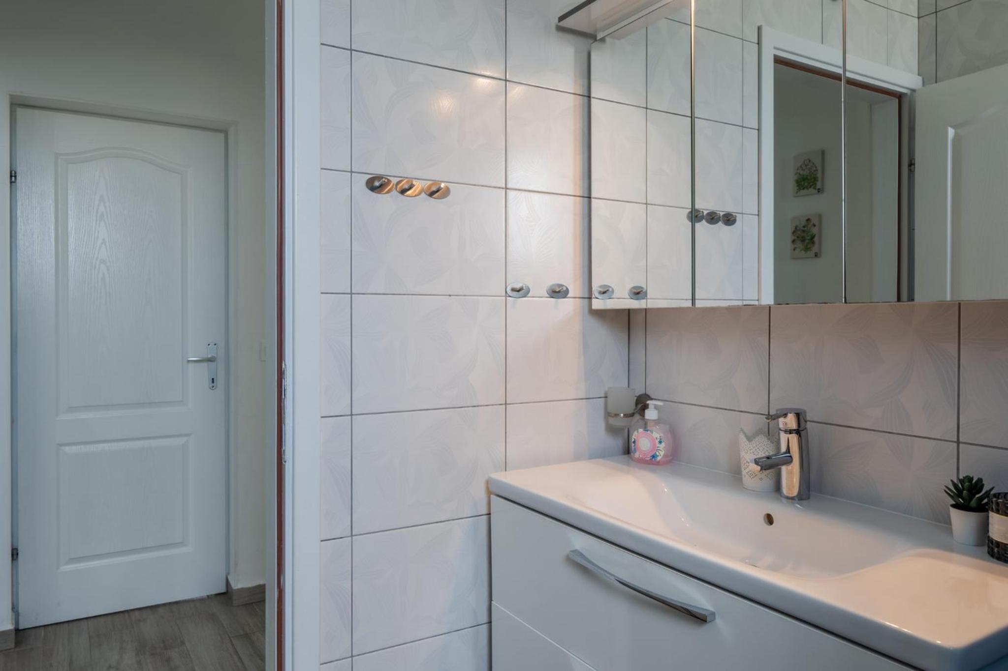 Apartments Horjan
