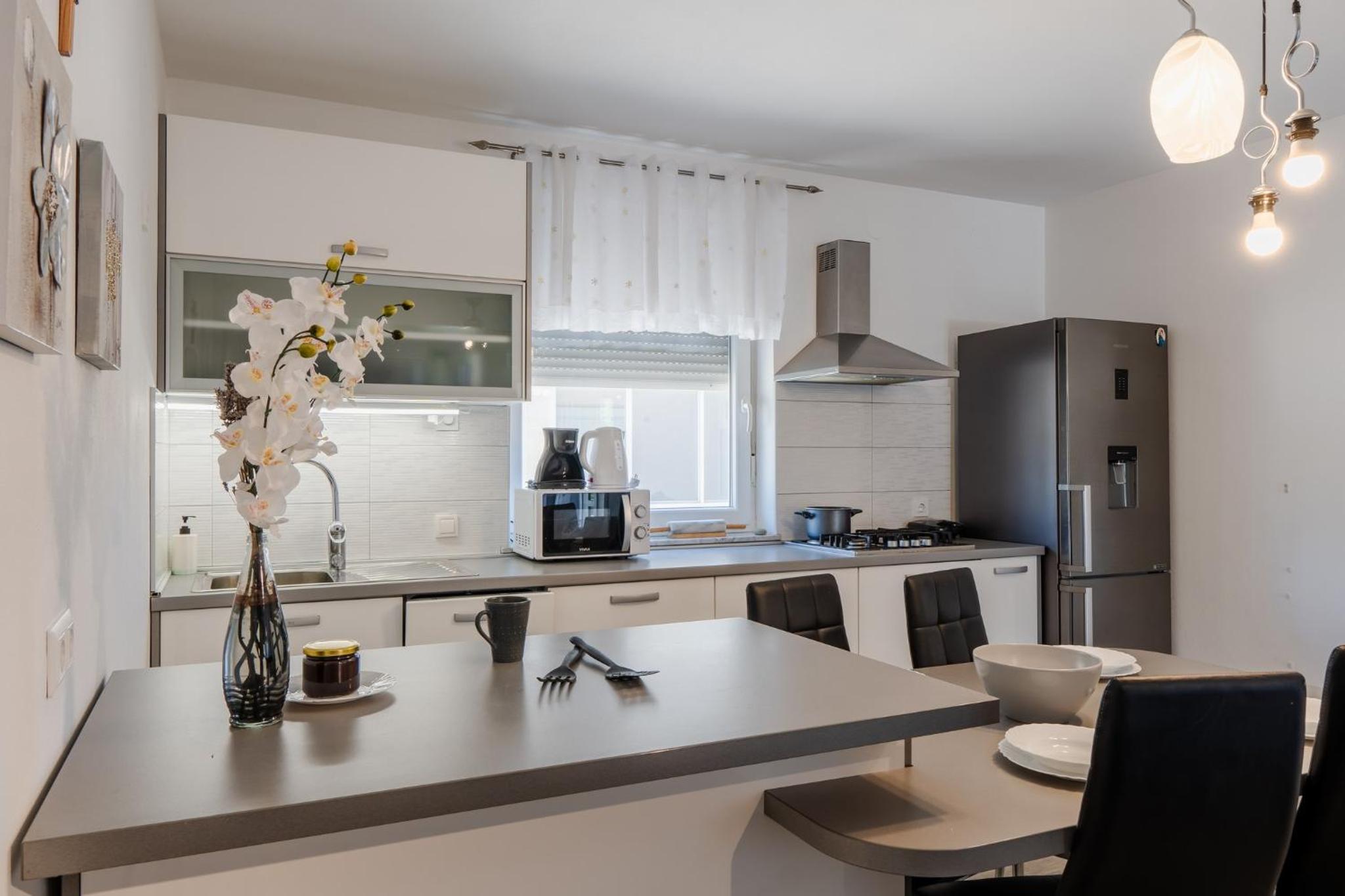 Apartments Horjan