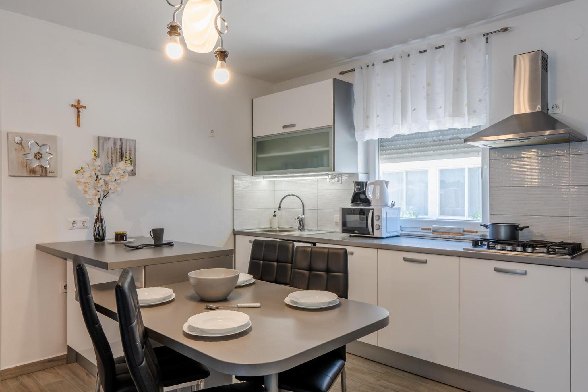 Apartments Horjan