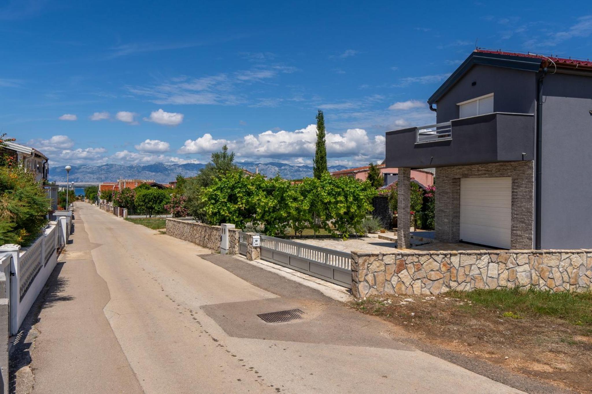 Apartments Horjan