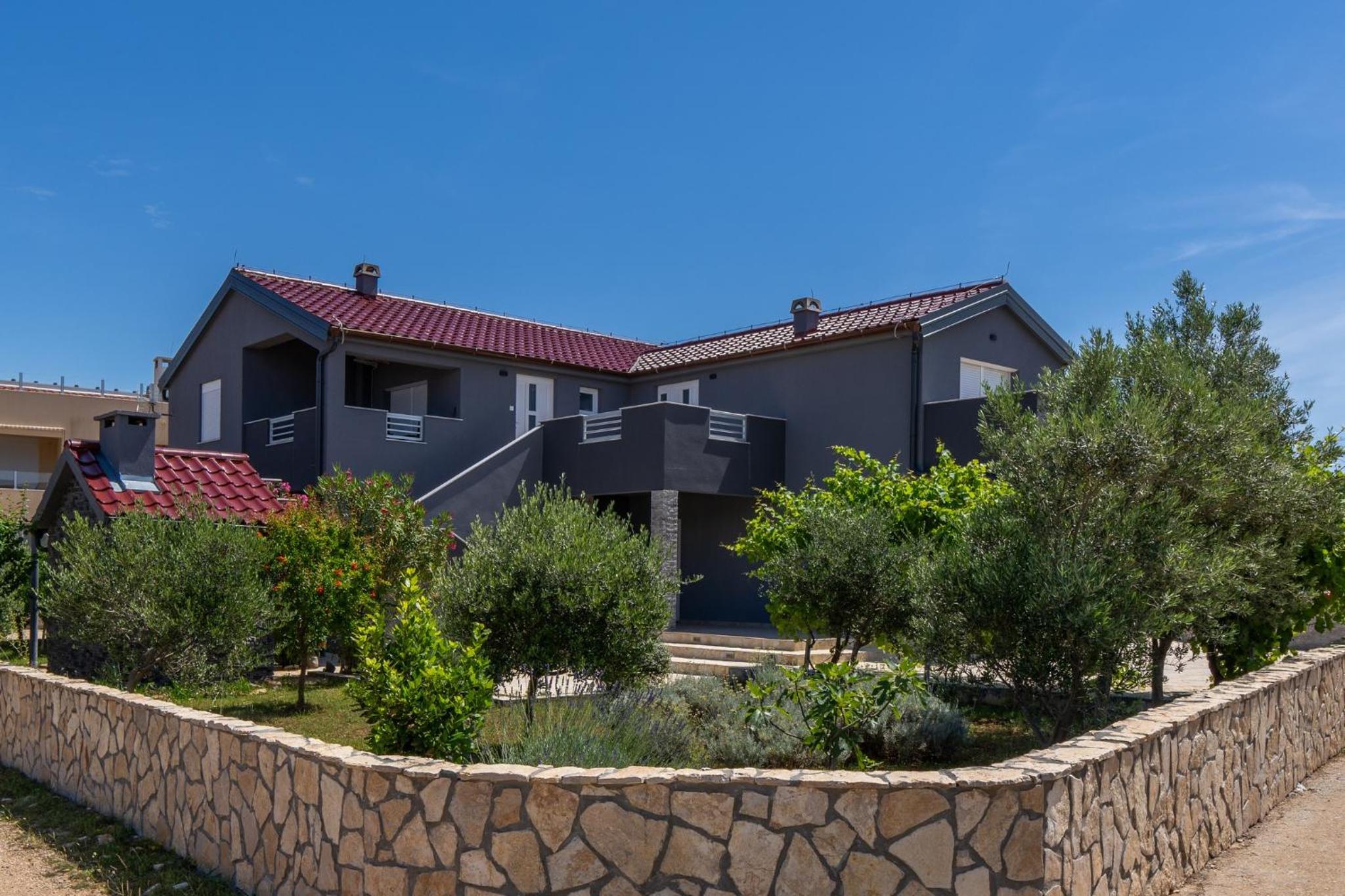 Apartments Horjan