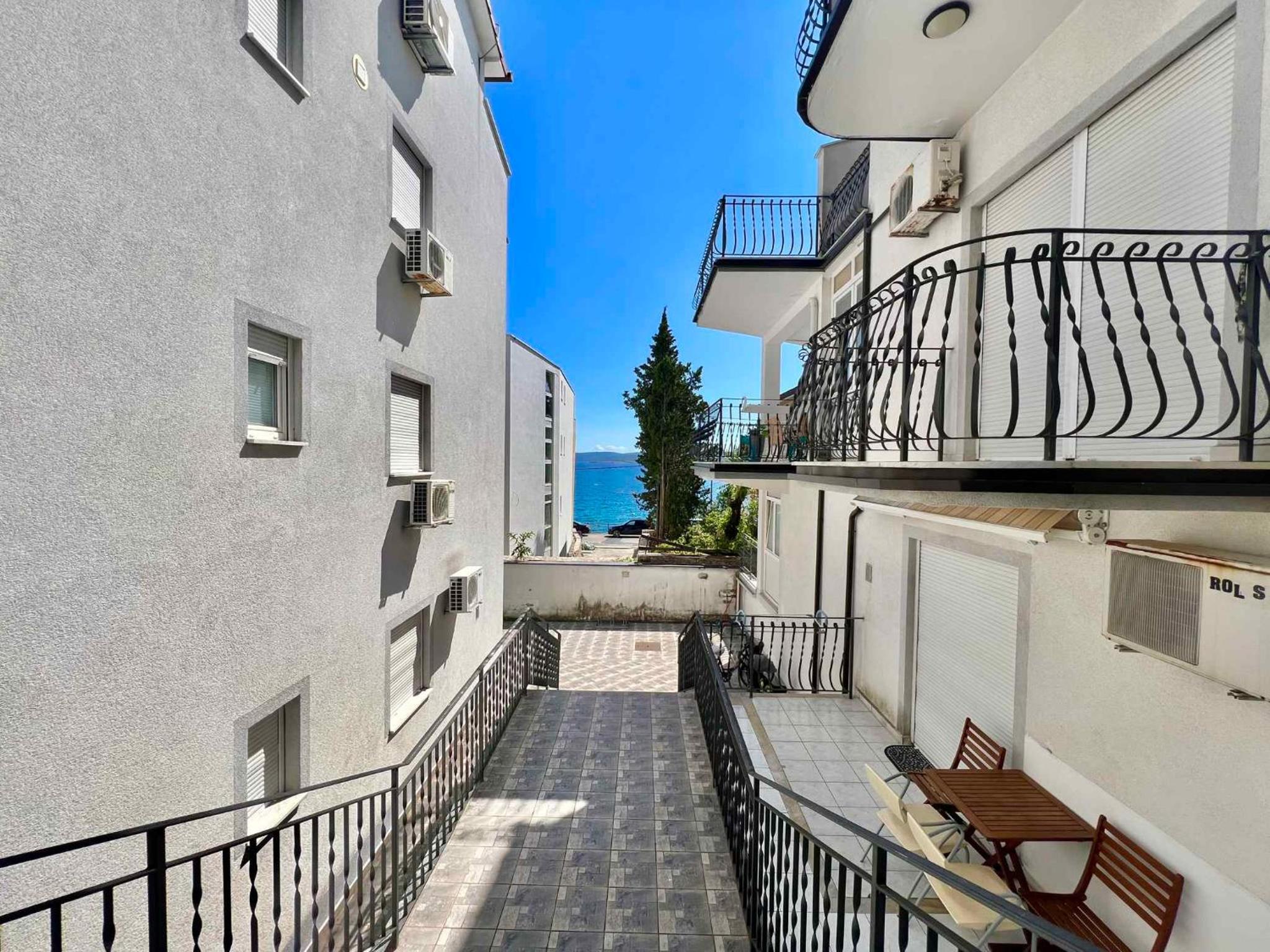 Apartments in Crikvenica 45022