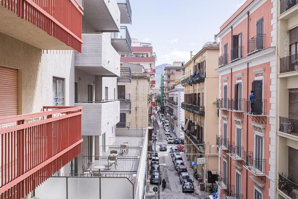 New Stabile APT Balcony central apartment view 3