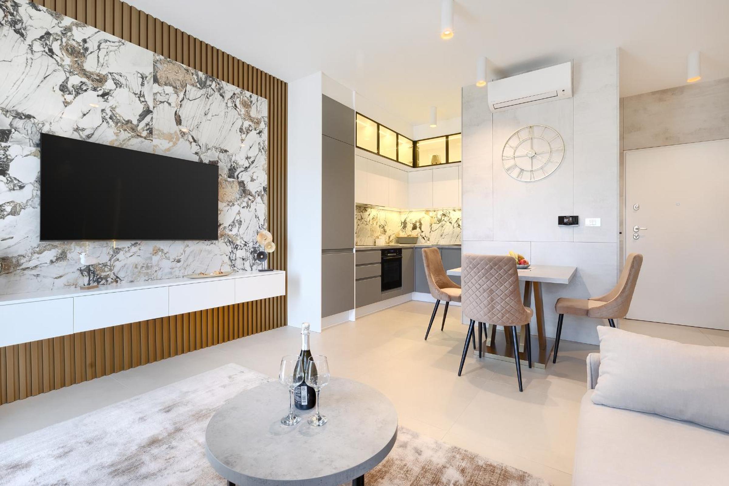 Posh Pula - Luxury Apartments view 5