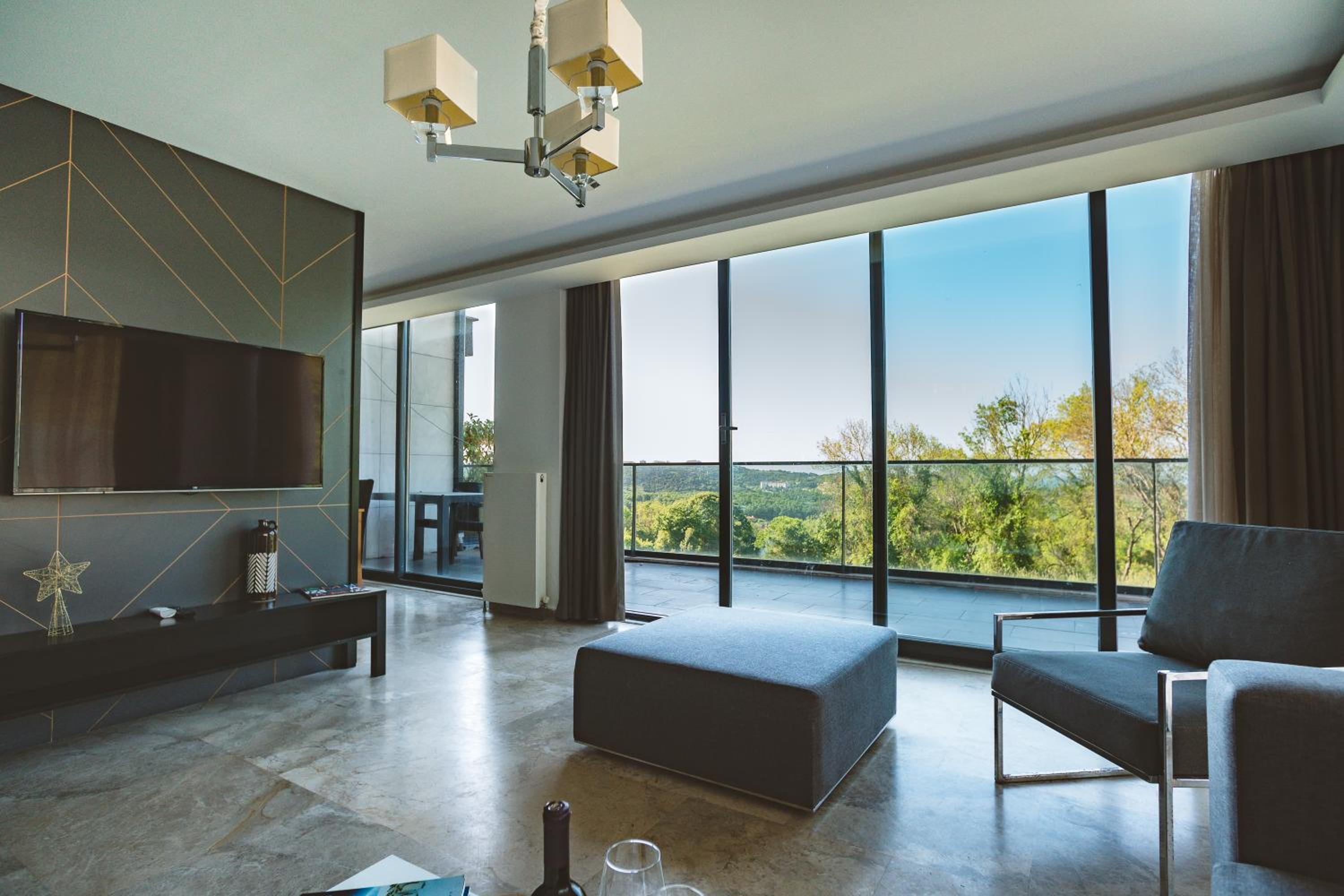 Royal Blue Istanbul - Luxury Villas