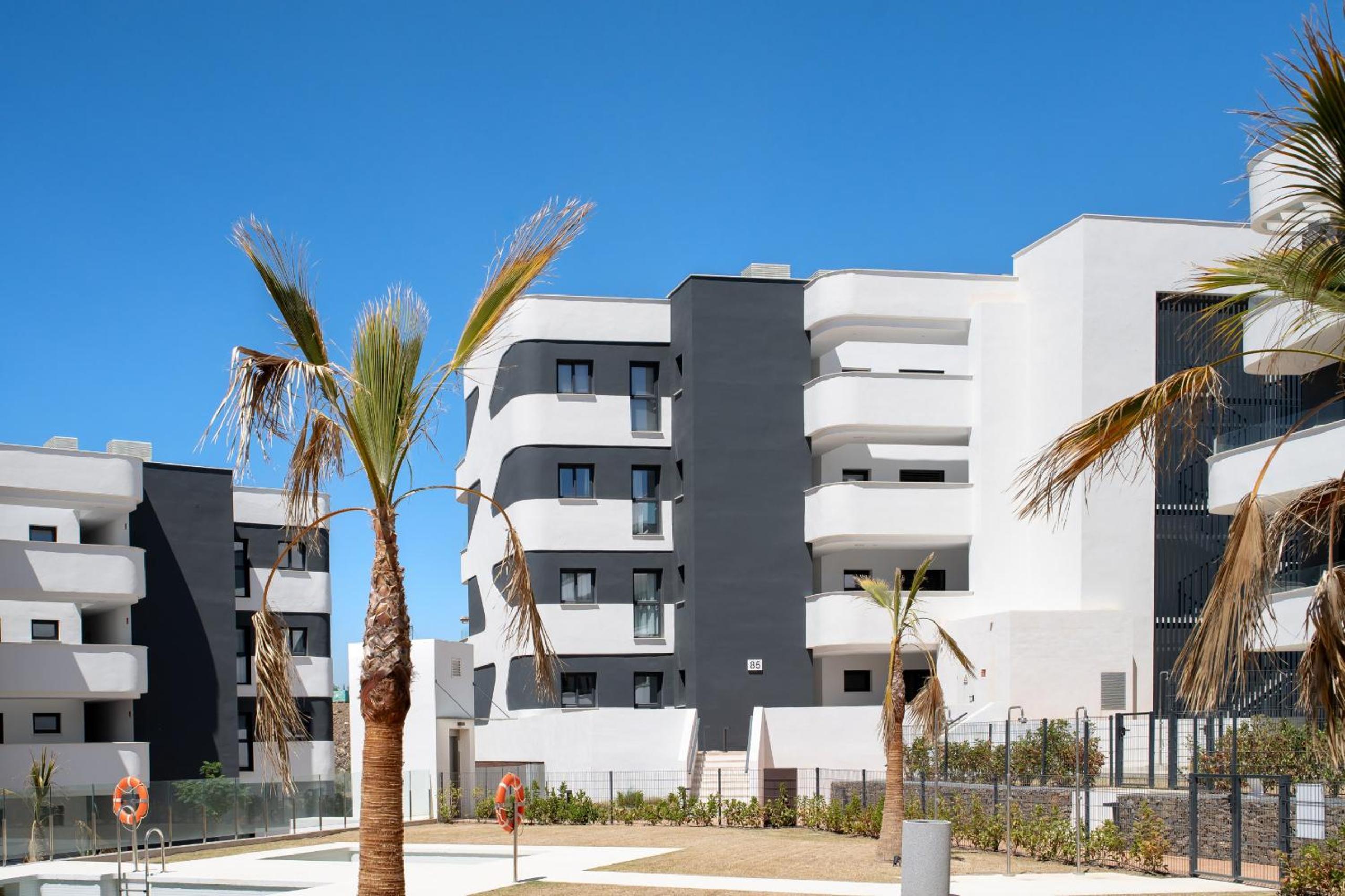 Stylish Luxury Suite with Terrace in Higueron