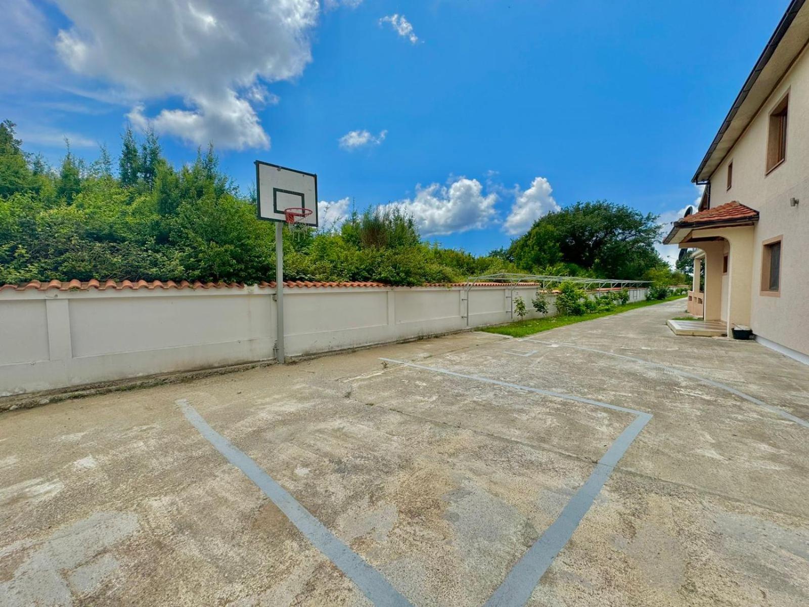 STARS RESIDENCE