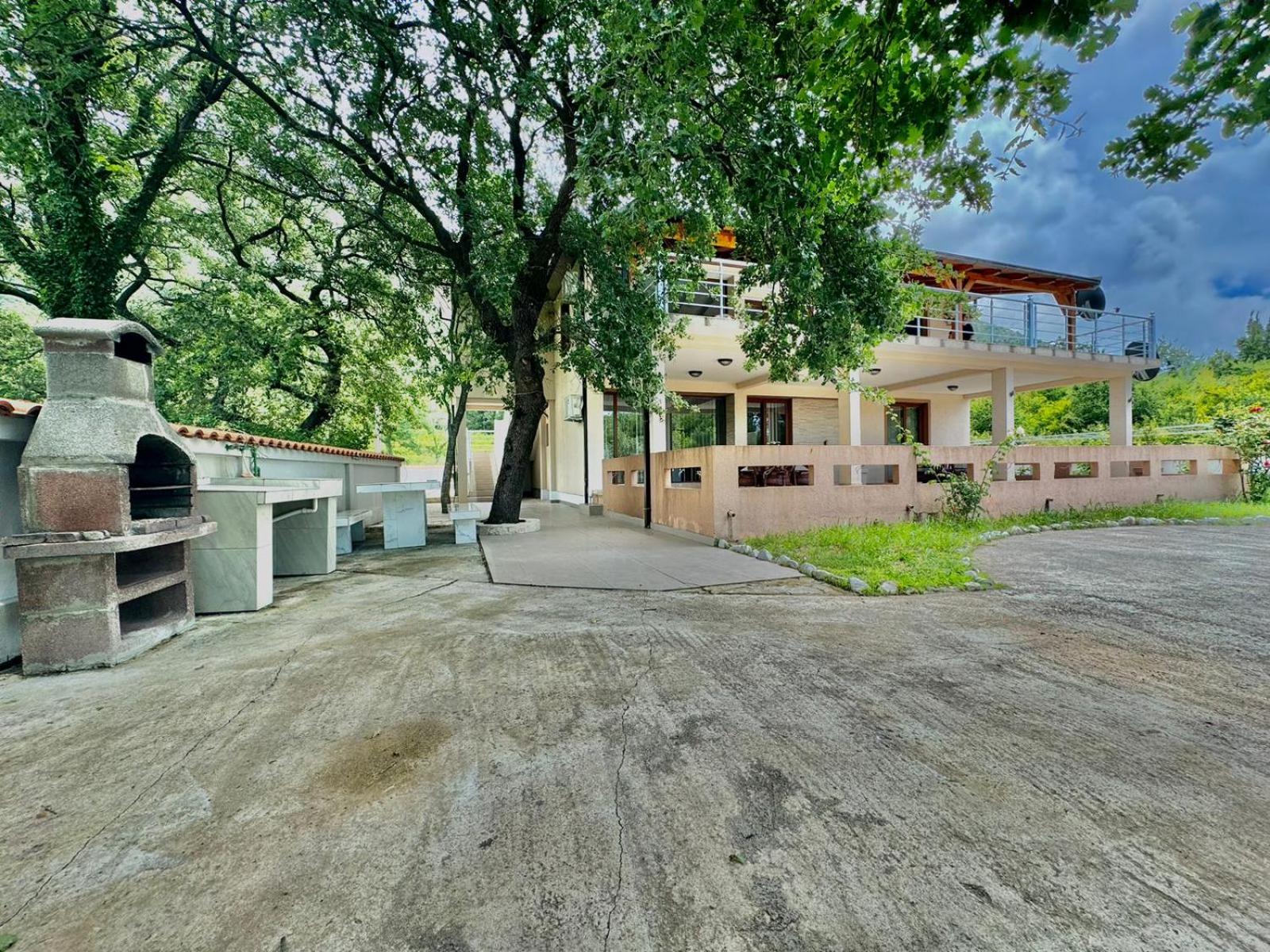 STARS RESIDENCE