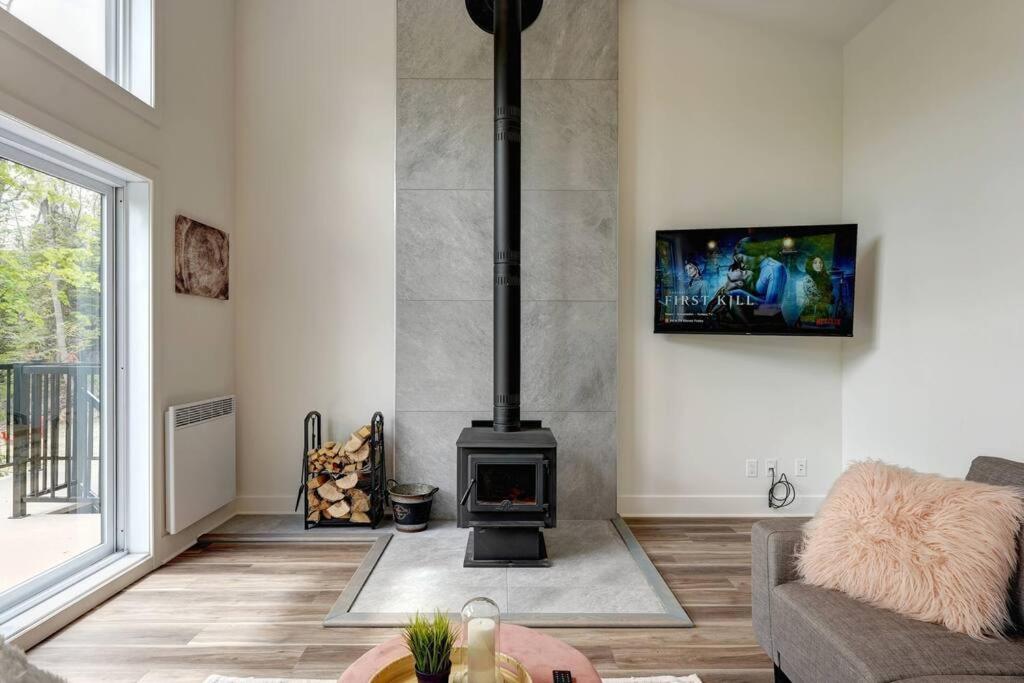 Chalet La Belle Spa Foyer Relaxation Chertsey