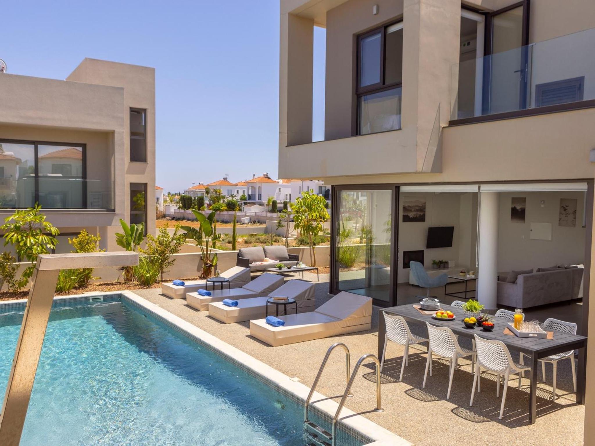 Malama Villas by Karma
