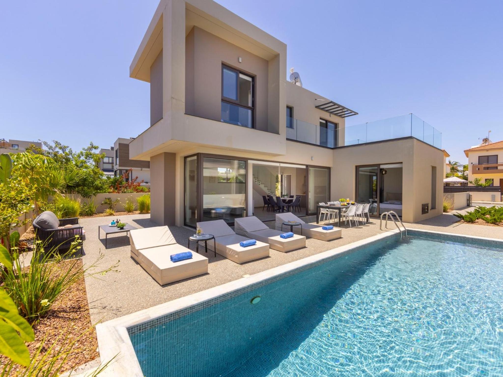 Malama Villas by Karma