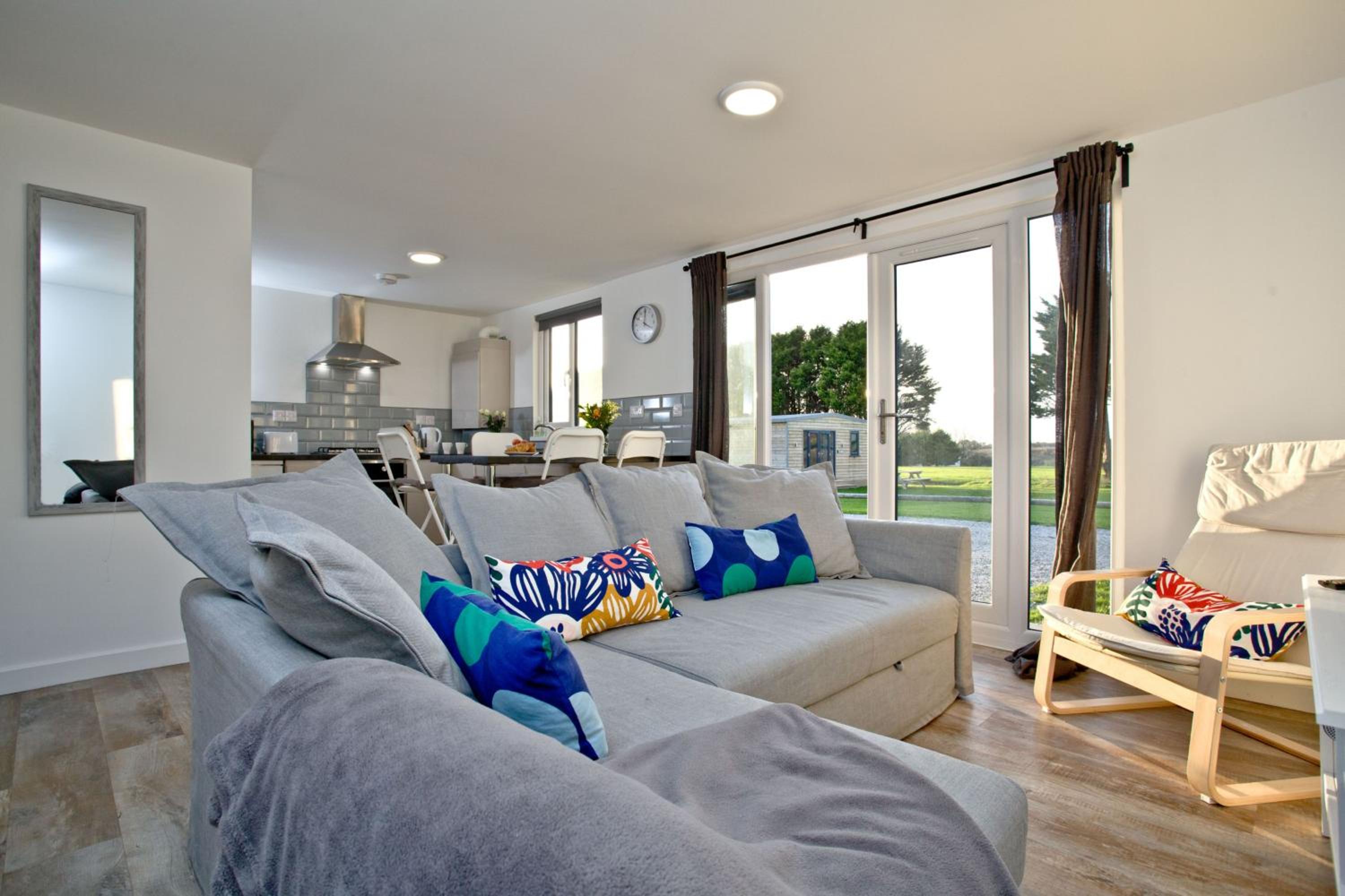 Wheal Amelia - Free WiFi - Parking - Pet Friendly - On-site Activities