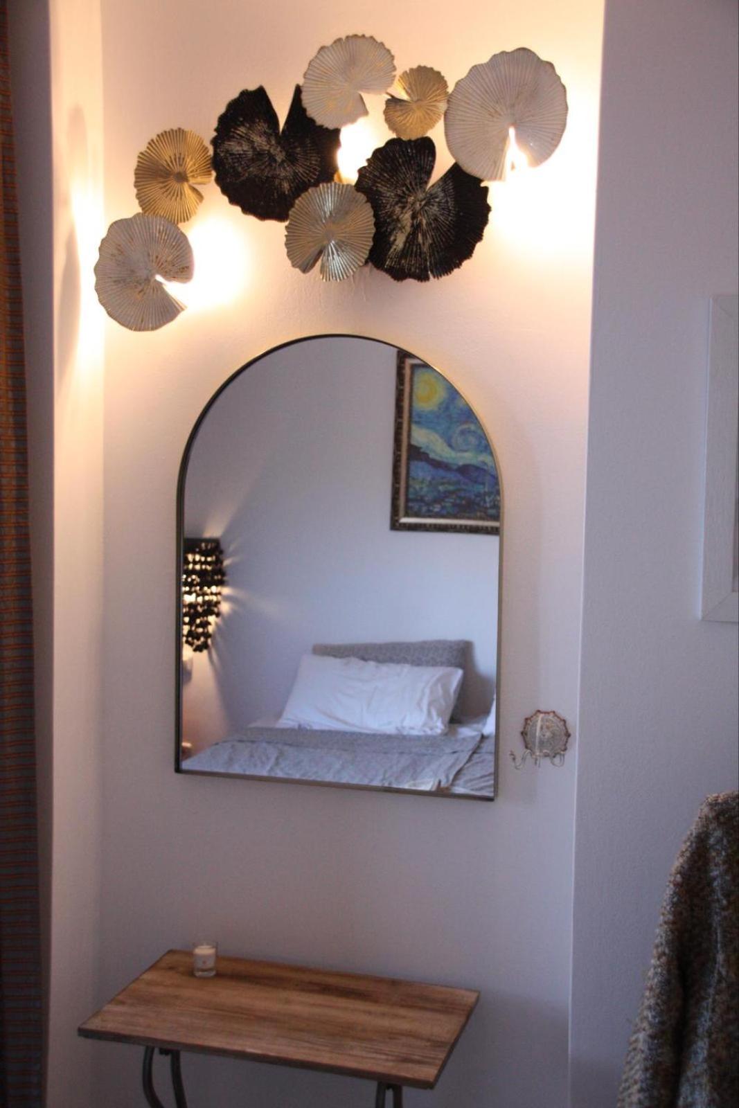 Private apartment with stunning ocean views and sunset.