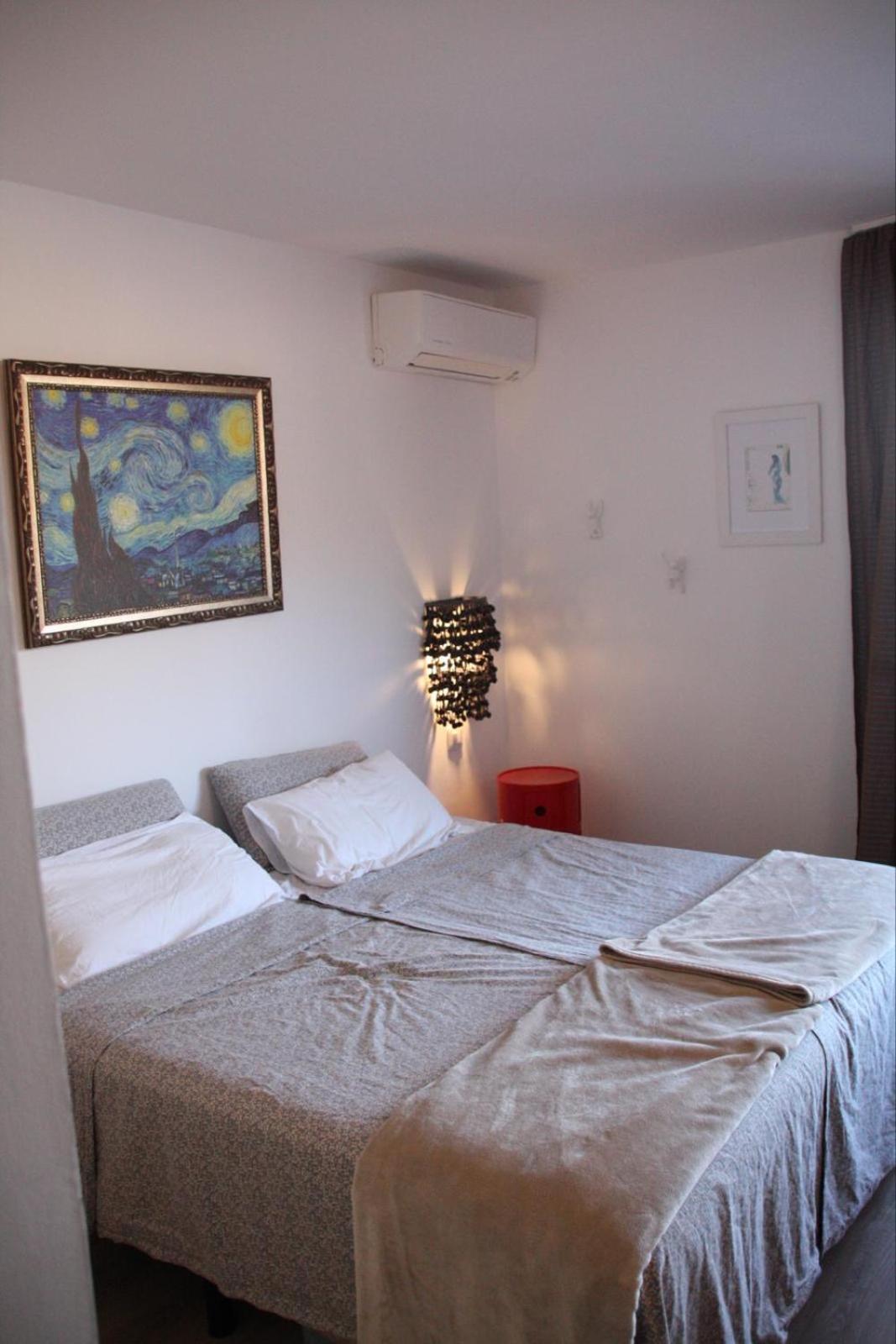 Private apartment with stunning ocean views and sunset.
