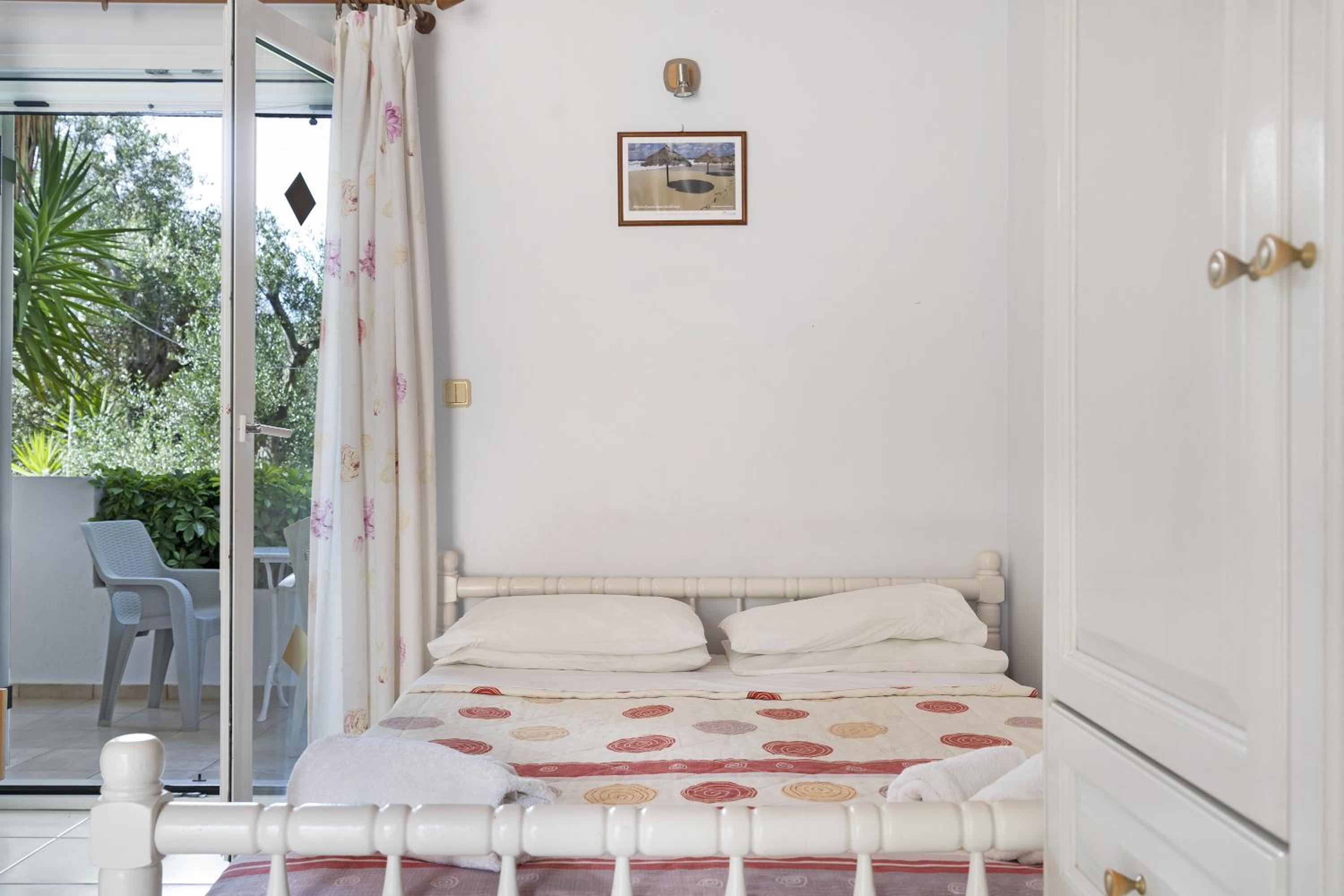 Helena Inn Kefalonia