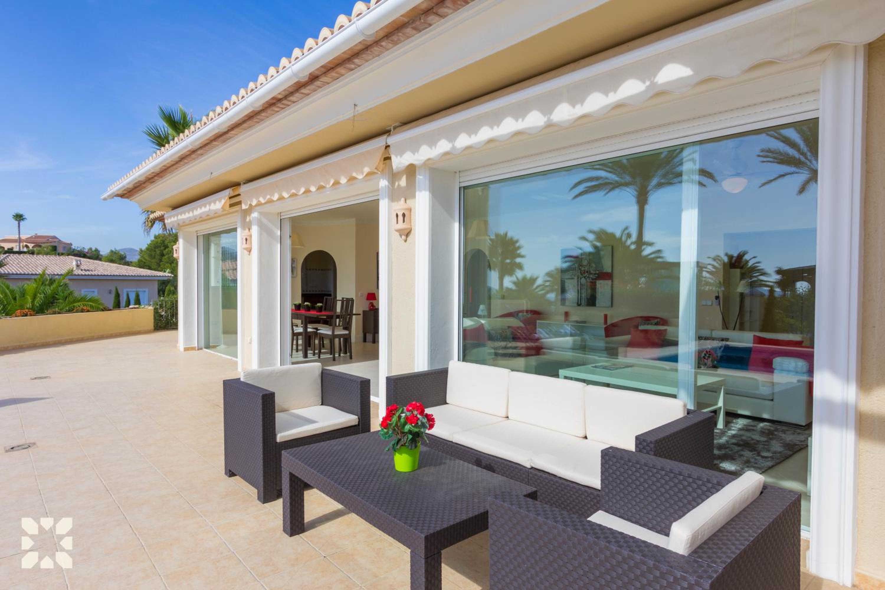 Villa La Corona by Abahana Villas view 3