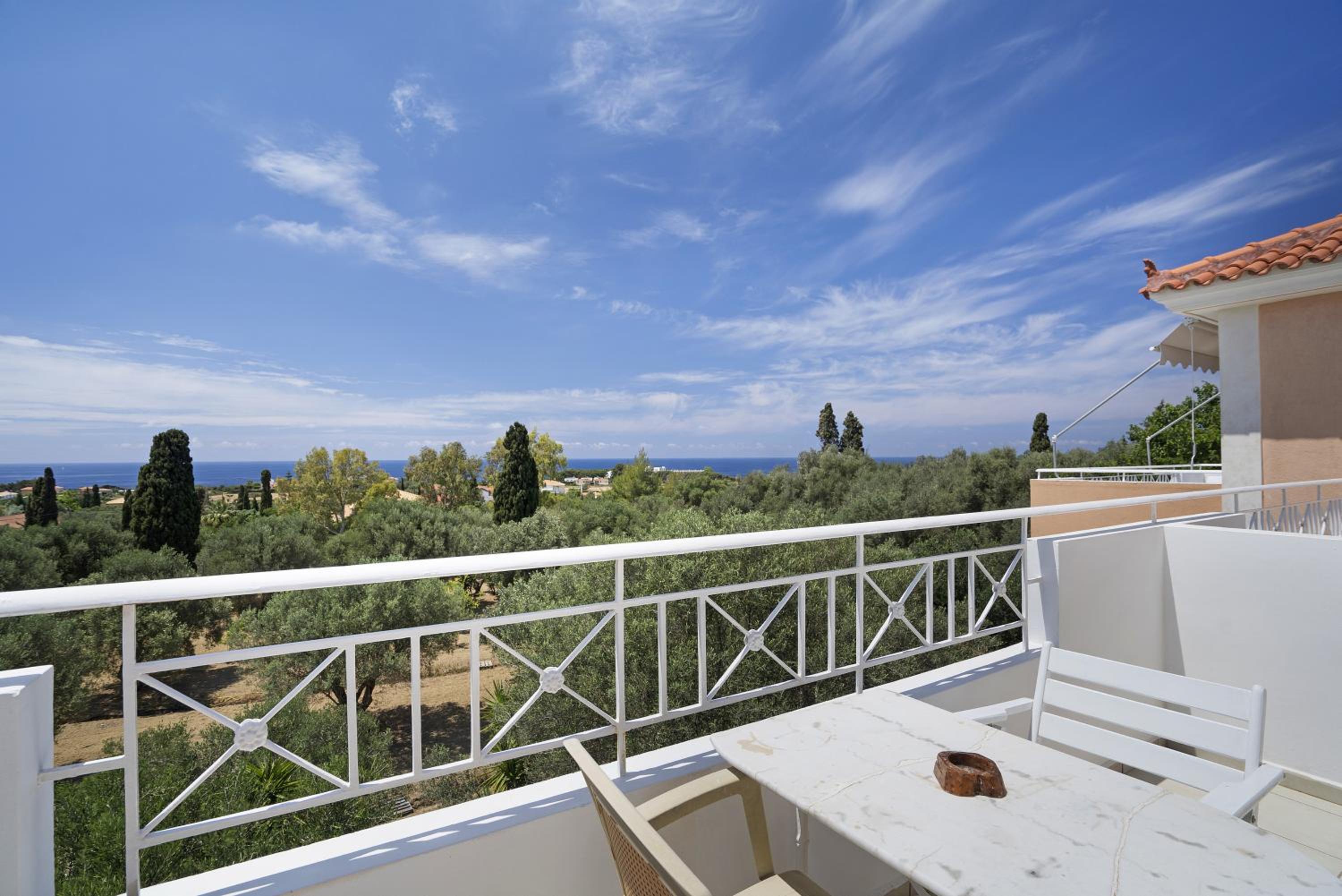 Helena Inn Kefalonia