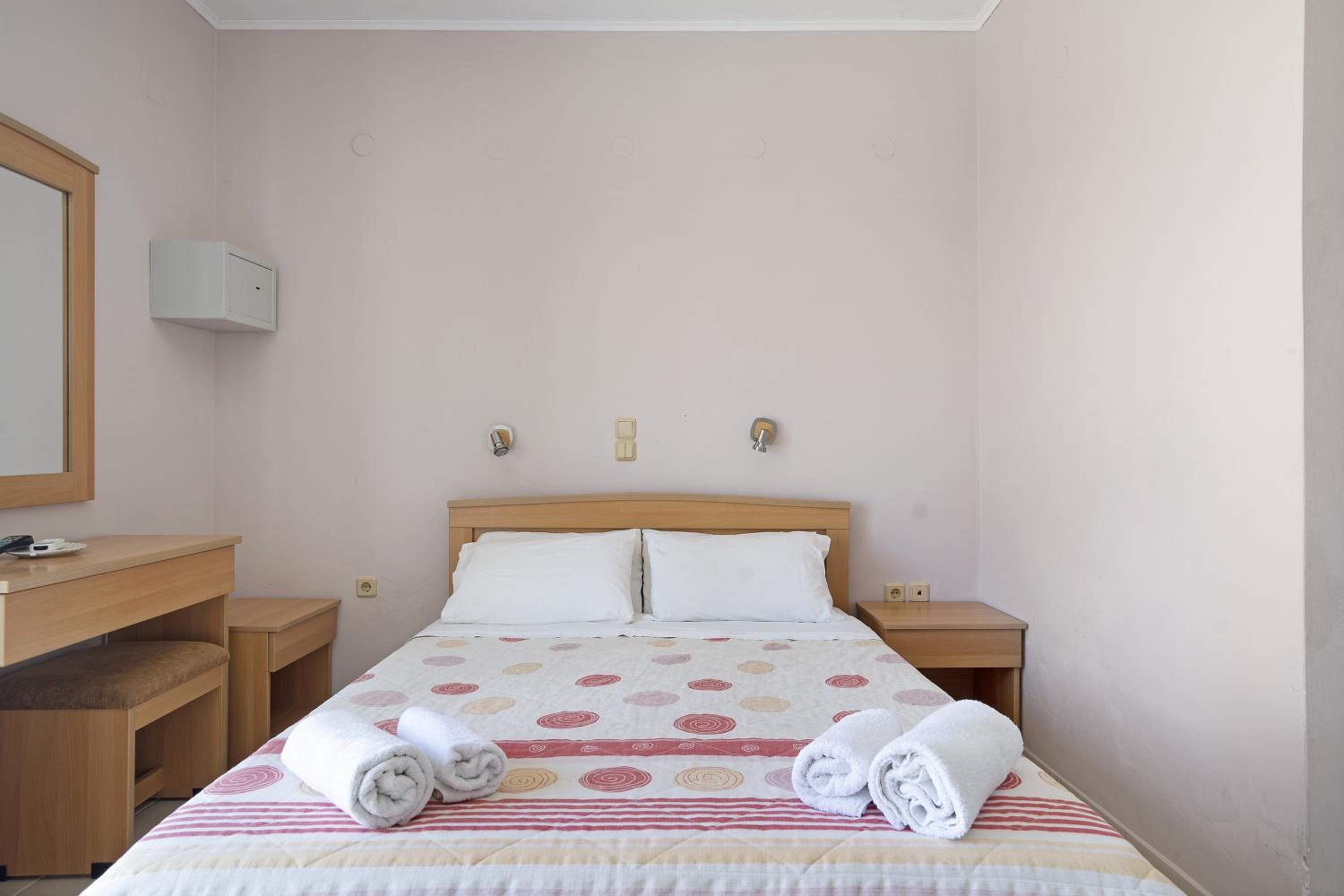 Helena Inn Kefalonia