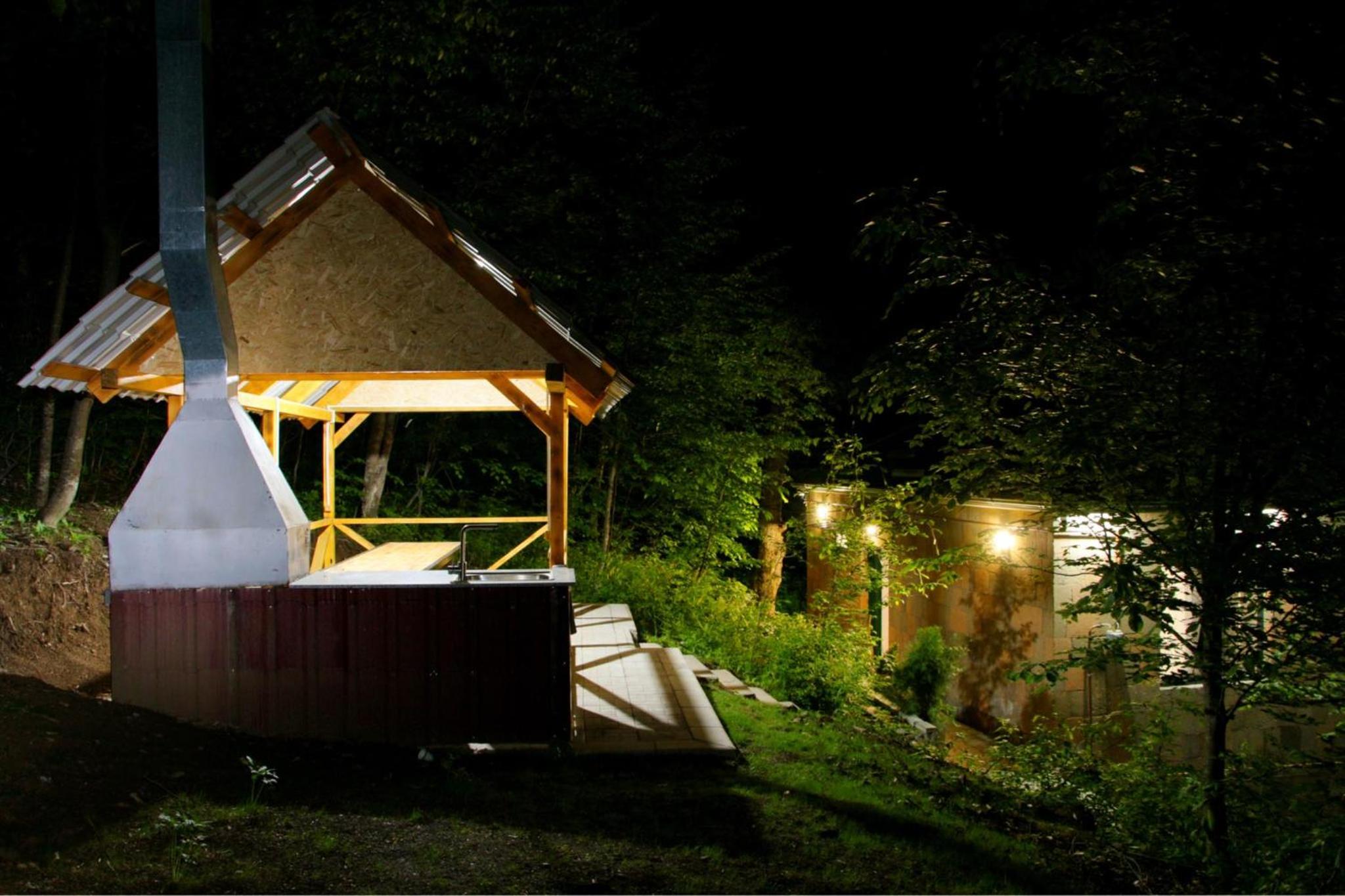 Peaceful 2 Bed I Forest Air I BBQ I Private I Cozy
