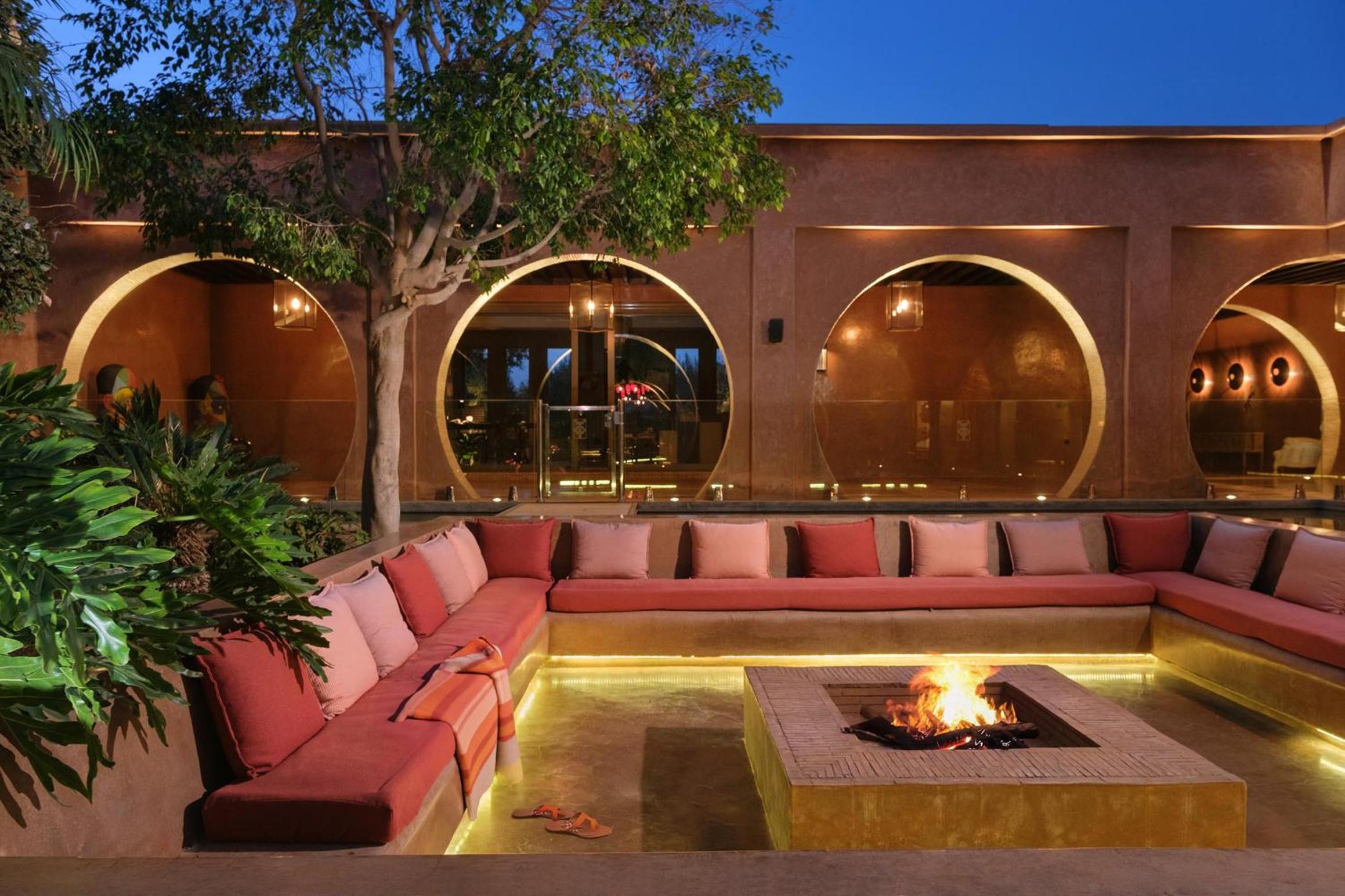 lounge
