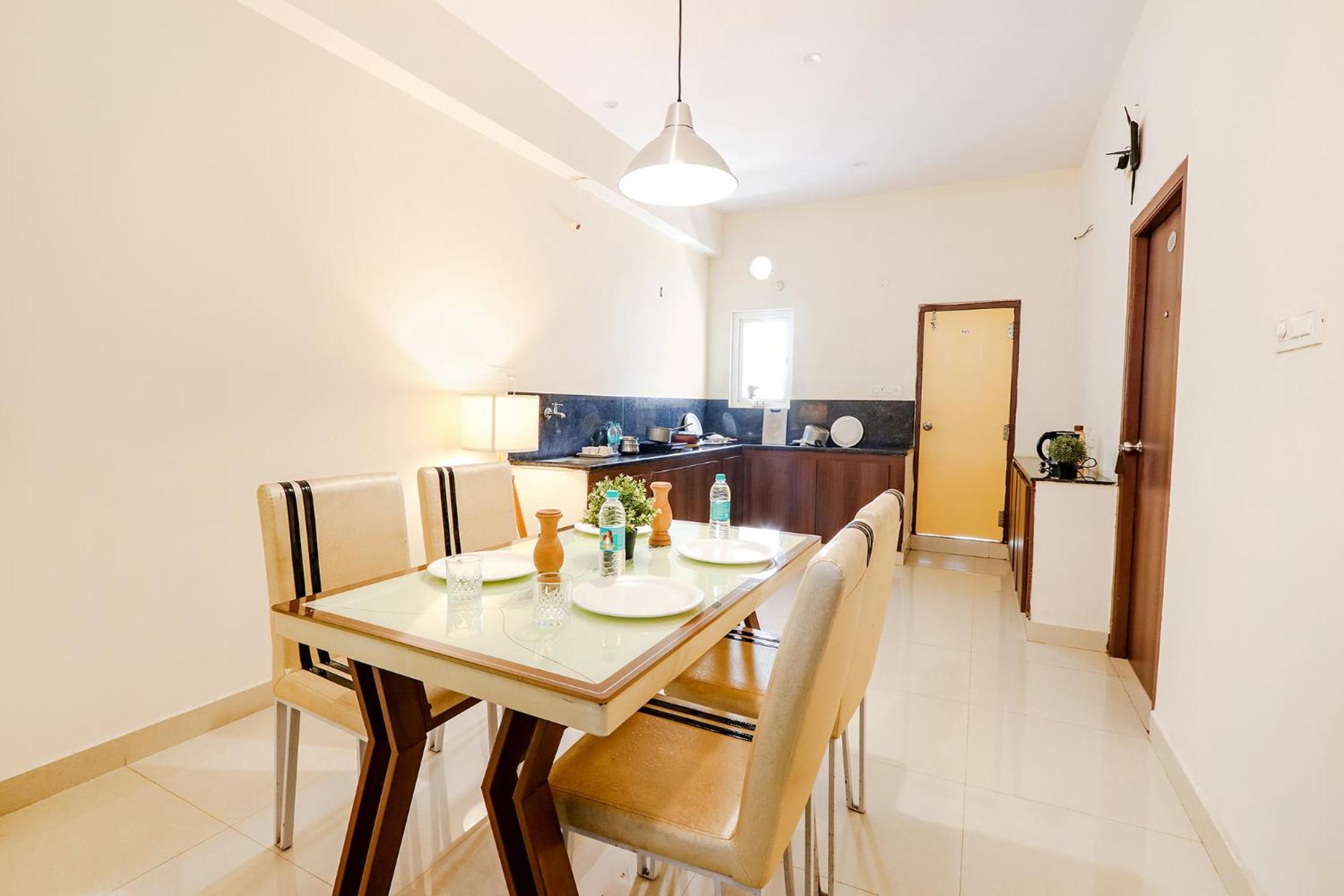 FabHotel Namaha Suites
