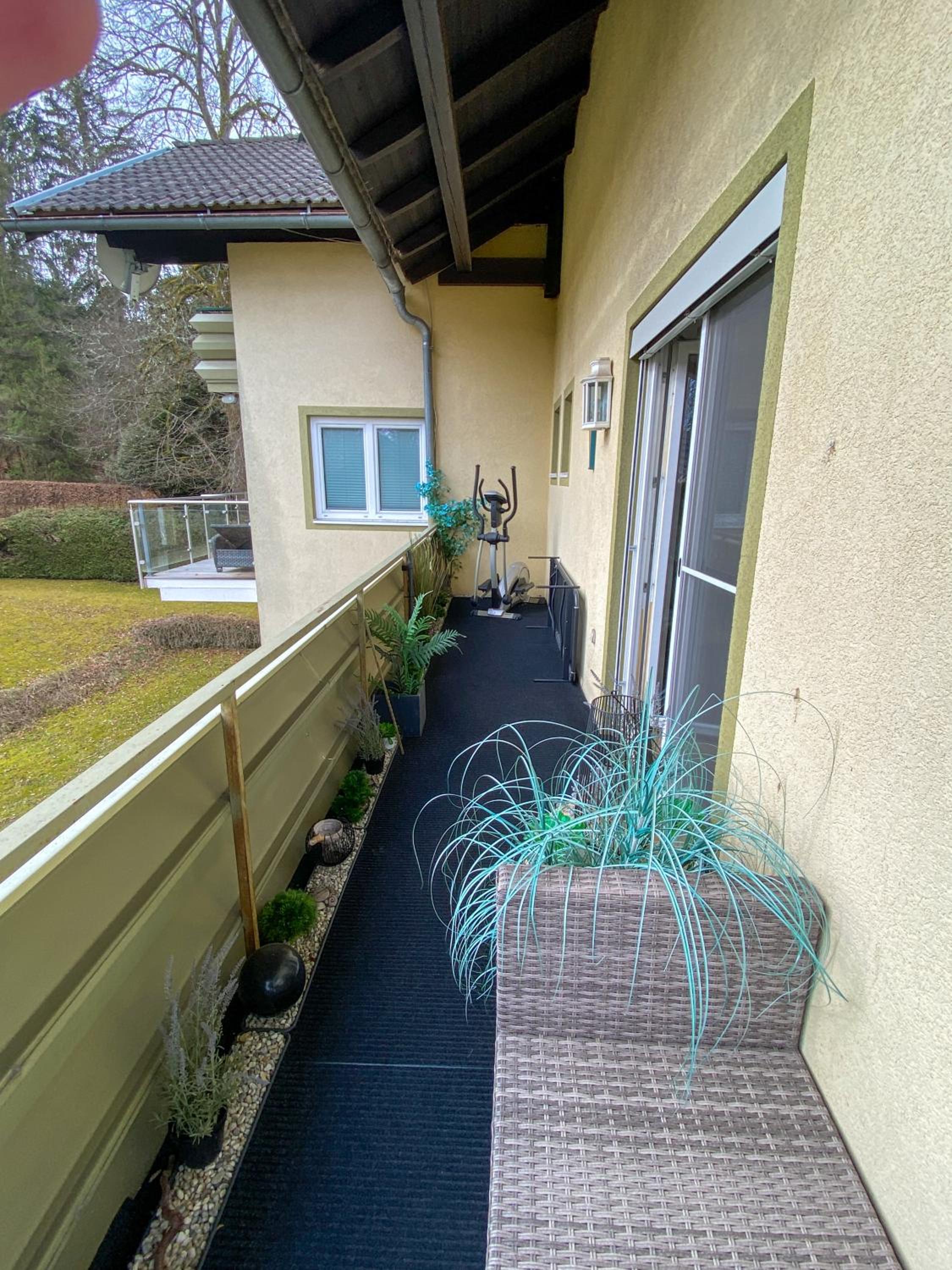 Efeunest - Stilvolles Apartment mit Balkon