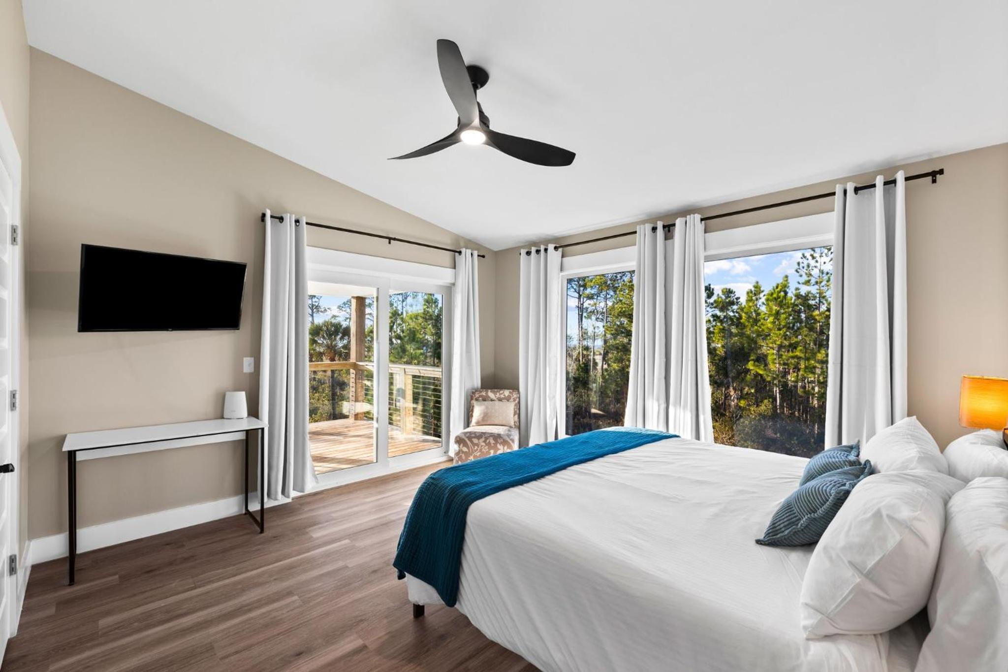 The Bay House-Bayfront serenity, stunning sunsets view 3
