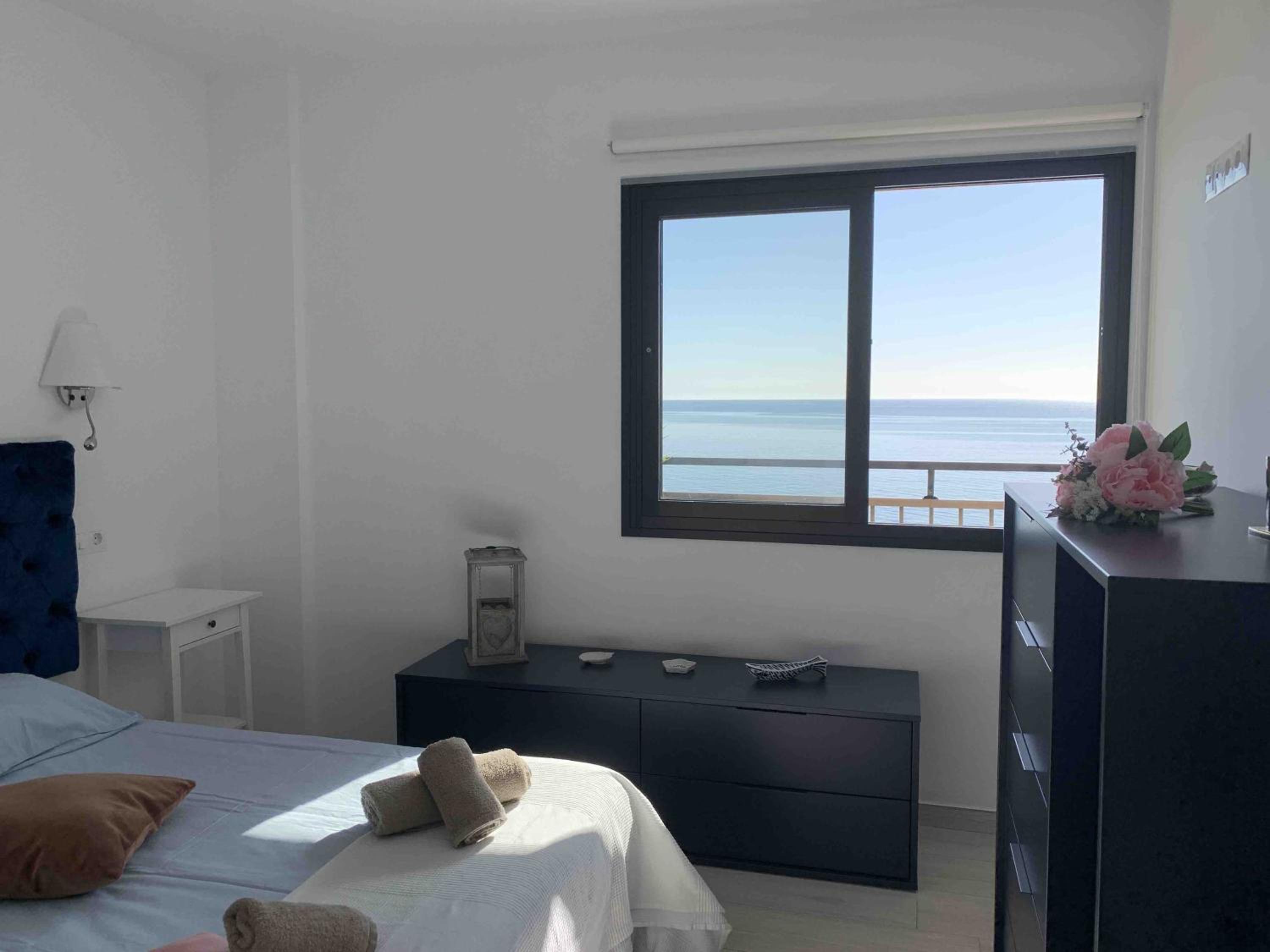 Apartamento Frontal Primera Linea