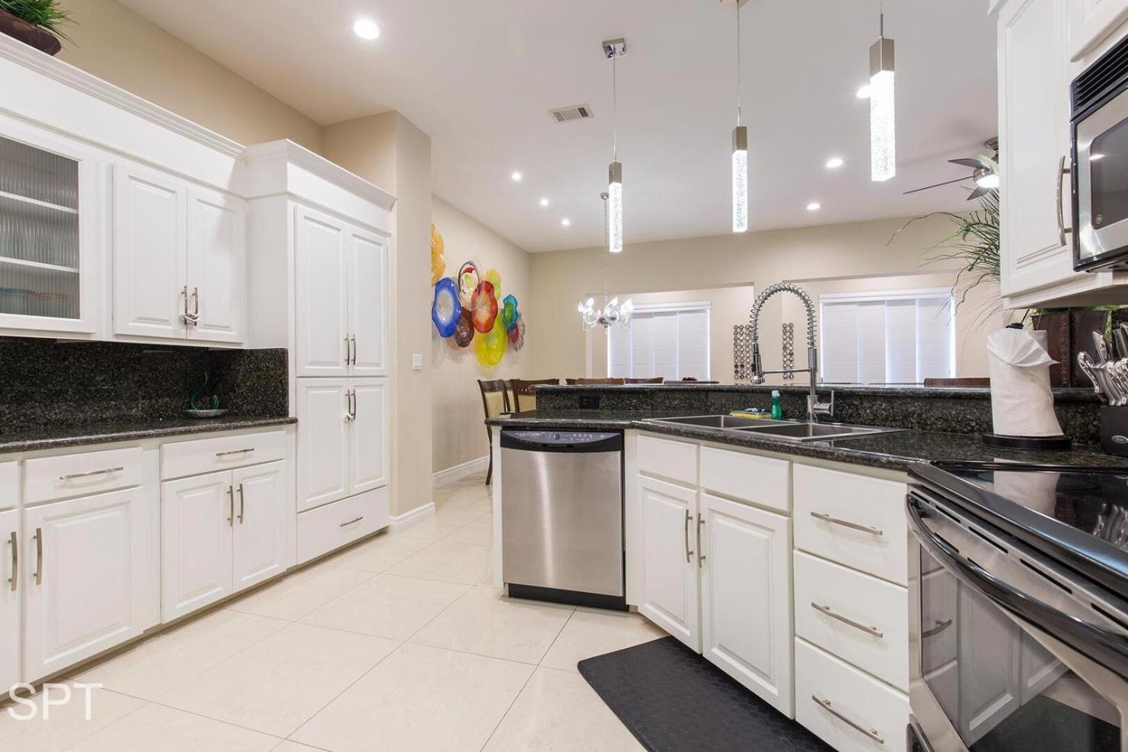 Big Private Luxury Home in Beach Gated Community
