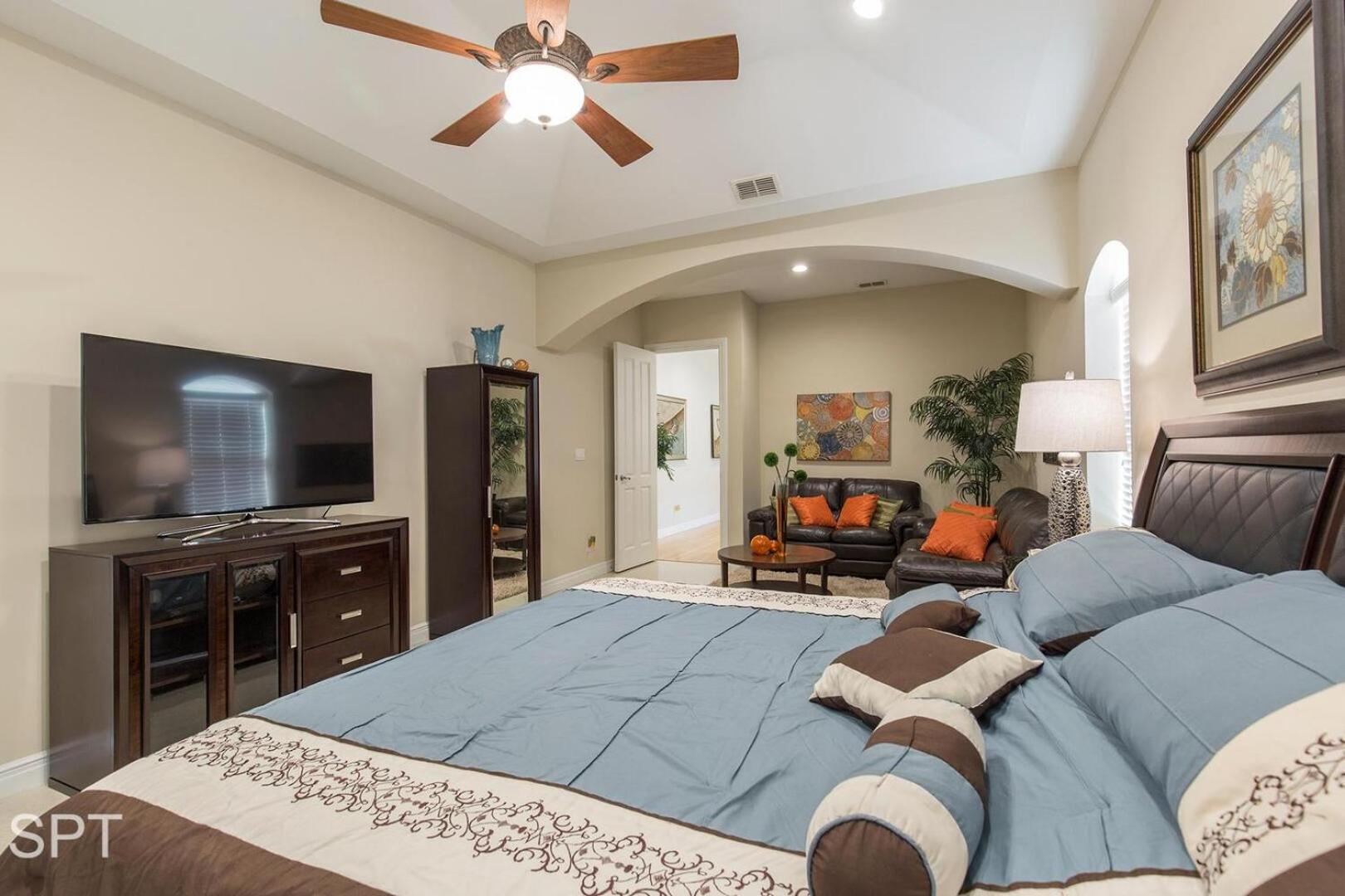 Big Private Luxury Home in Beach Gated Community