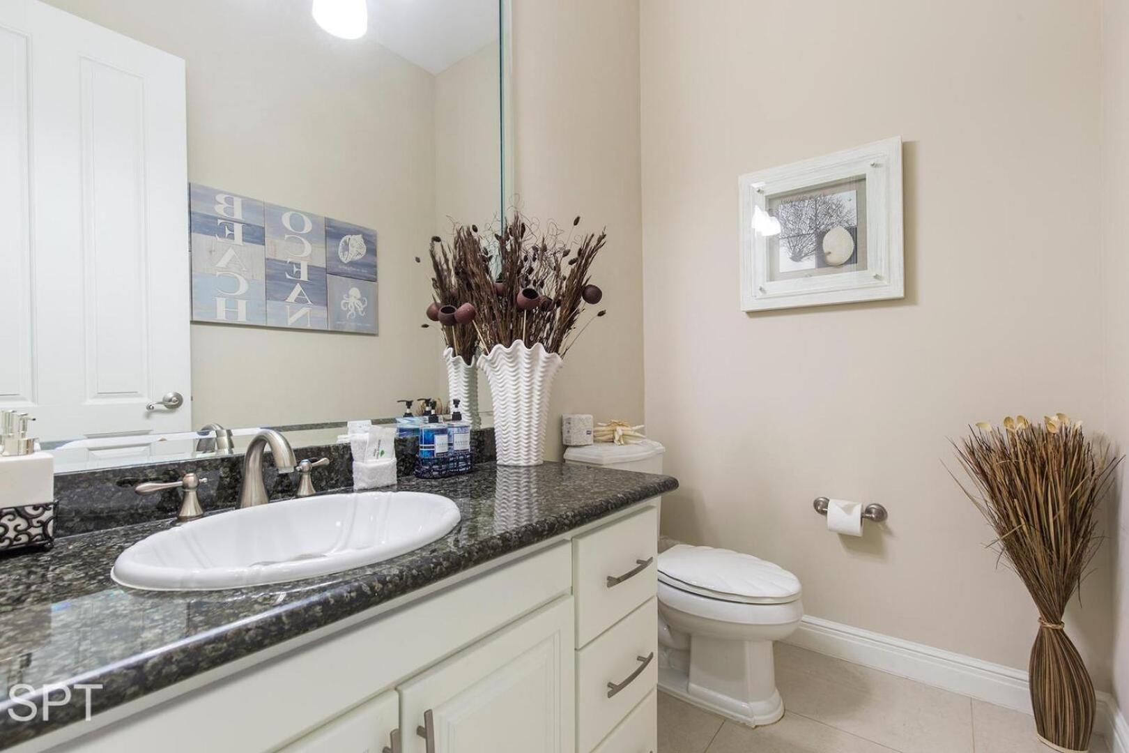 Big Private Luxury Home in Beach Gated Community