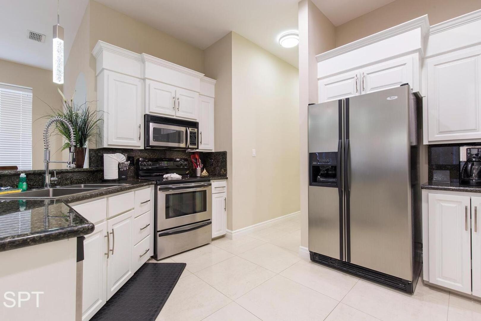 Big Private Luxury Home in Beach Gated Community