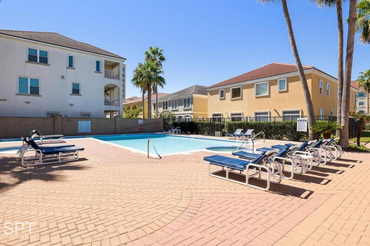 Big Private Luxury Home in Beach Gated Community